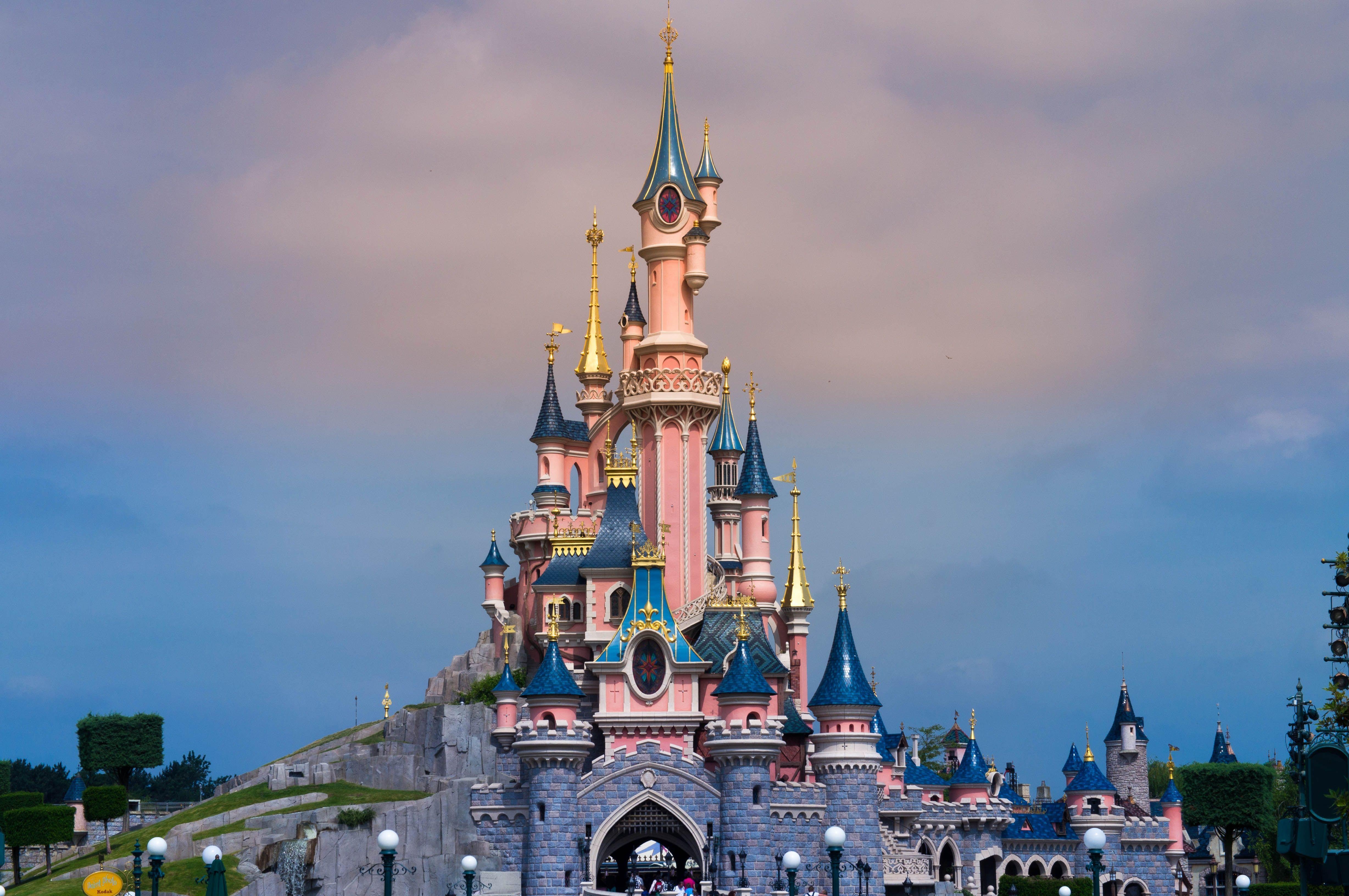 Schloss, Disneyland Paris, Cartoons, Magie, Frankreich, 4920x3270 4K Desktop