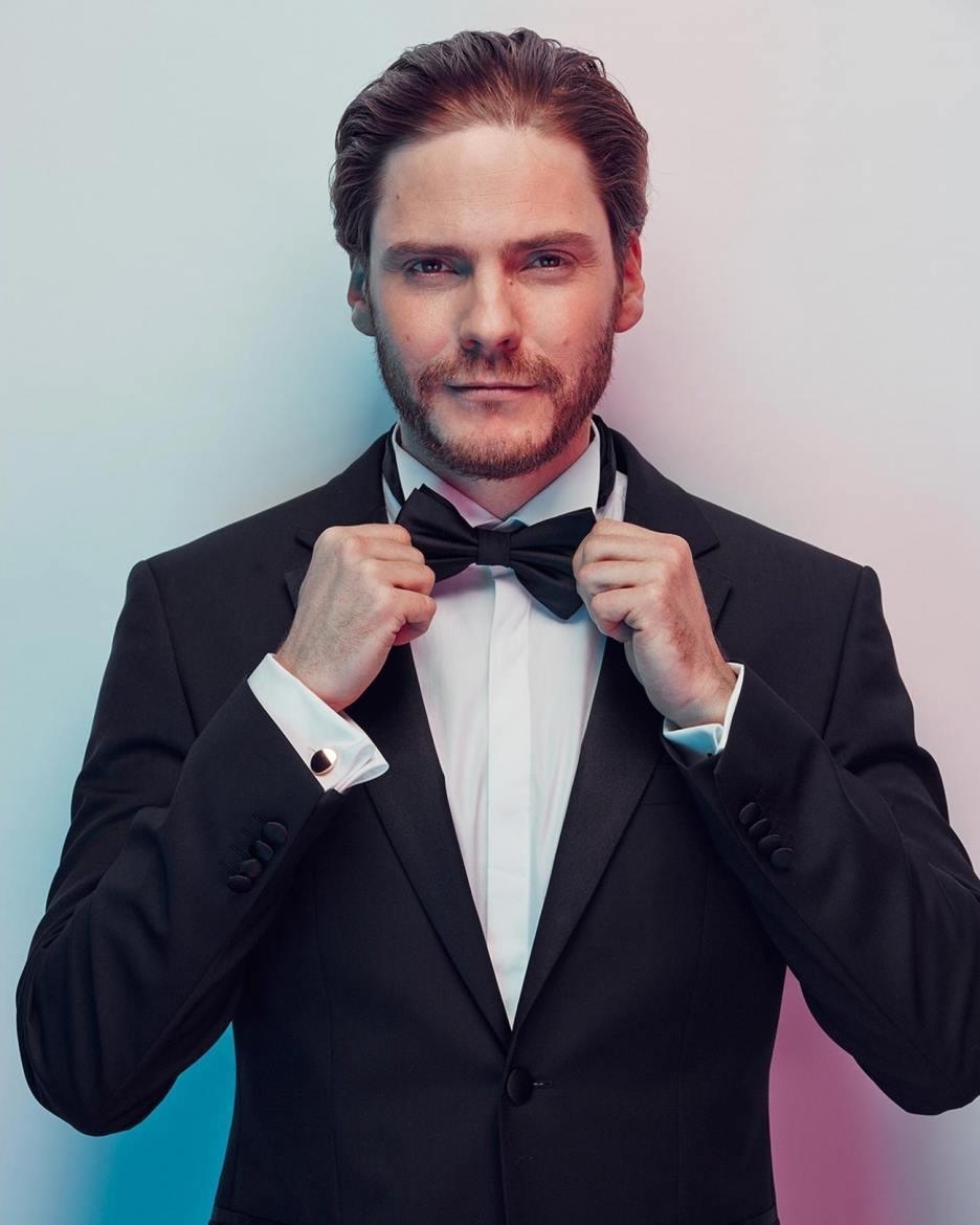 Daniel Brühl, Schauspiel, X Boy, Foundation, Projekt, 940x1170 HD Handy