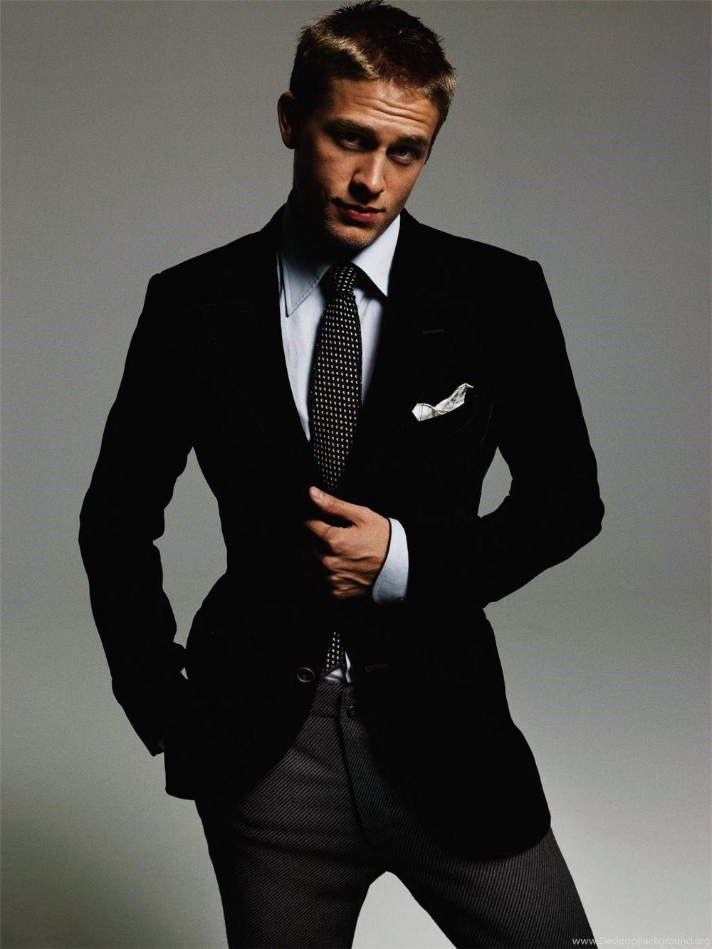 Charlie Hunnam, Foto, Bilder, Schauspieler, Britisch, 1000x1340 HD Handy