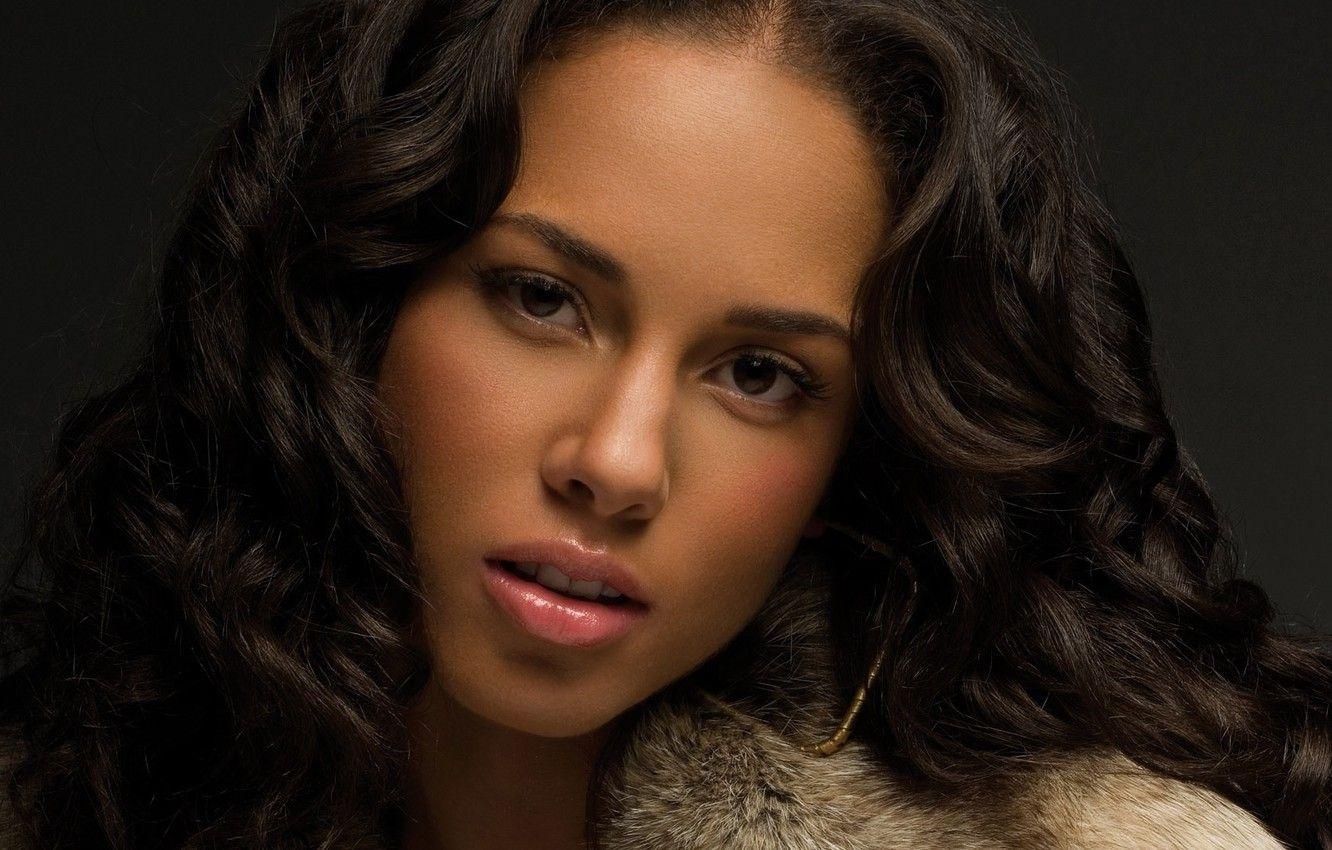 Alicia Keys, Portrait, Sängerin, Hintergrund, Musikerin, 1340x850 HD Desktop