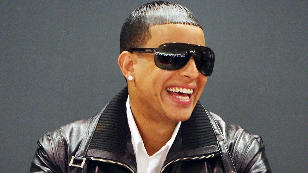 Daddy Yankee, Sänger, Puerto Rico, Hintergrund, Künstler, 1250x700 HD Desktop