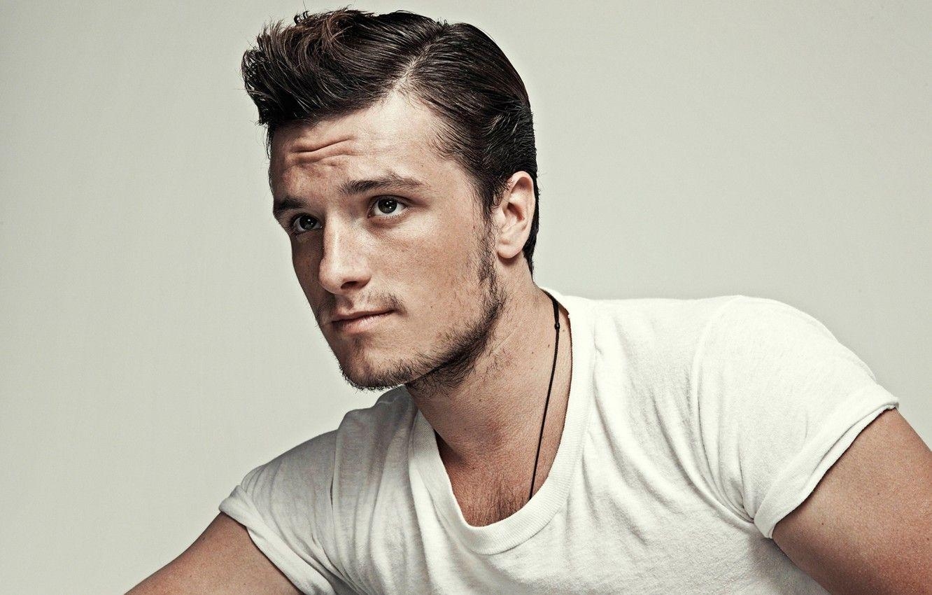 Josh Hutcherson, Porträt, Fotograf, T-Shirt, Frisur, 1340x850 HD Desktop