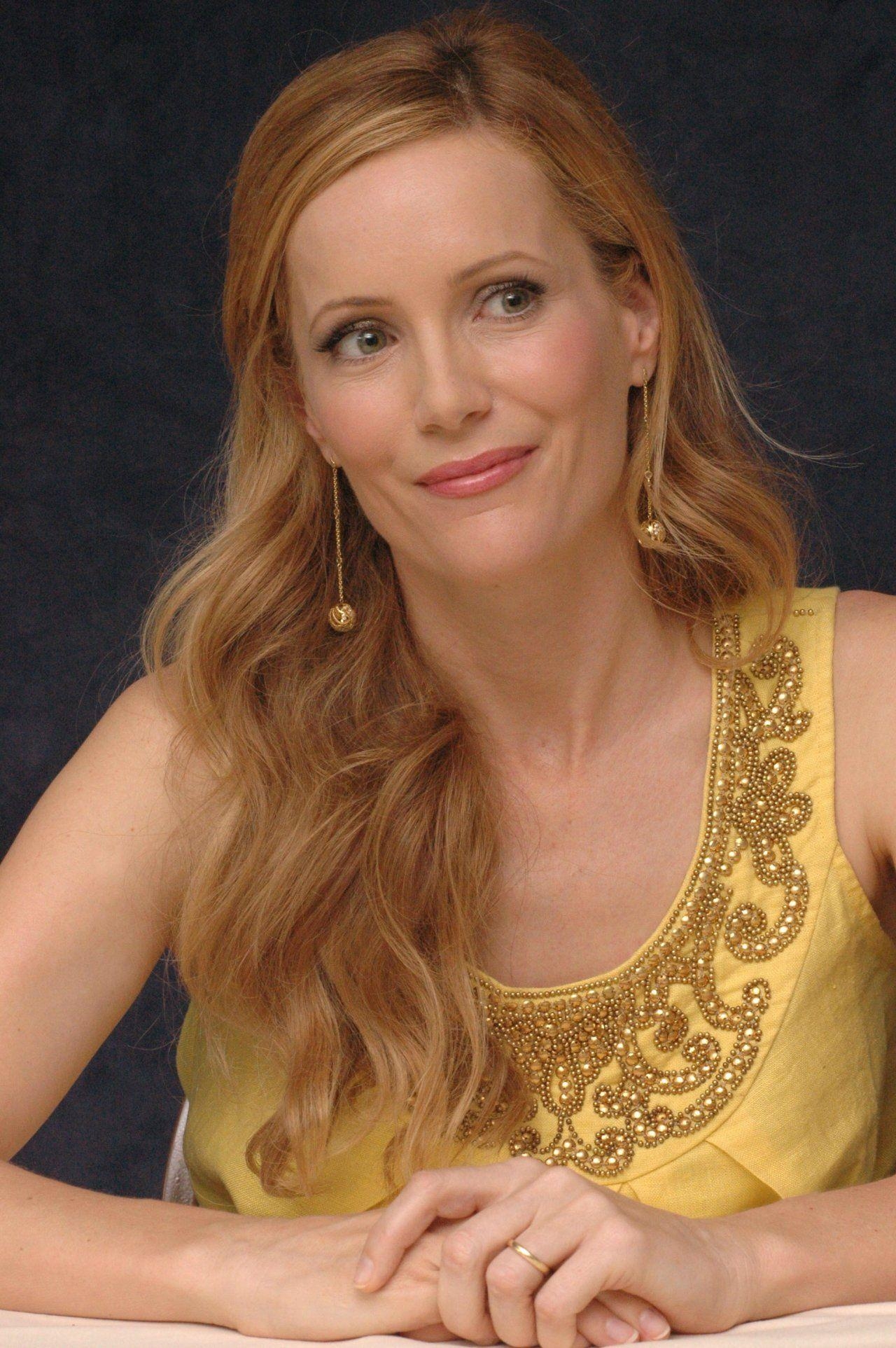 Leslie Mann, Promi, Foto, Herunterladen, Hollywood, 1280x1930 HD Handy