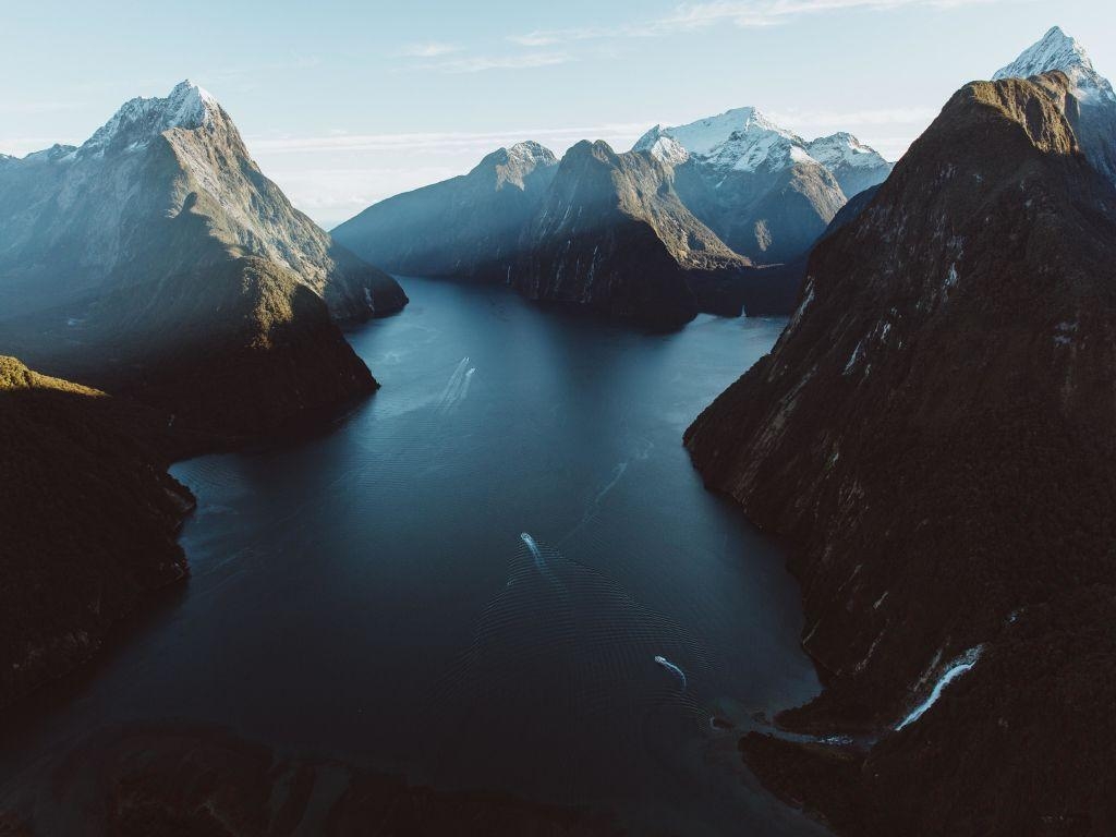 Milford Sound, Fjord, Küste, Berghintergrund, Bild, 1030x770 HD Desktop