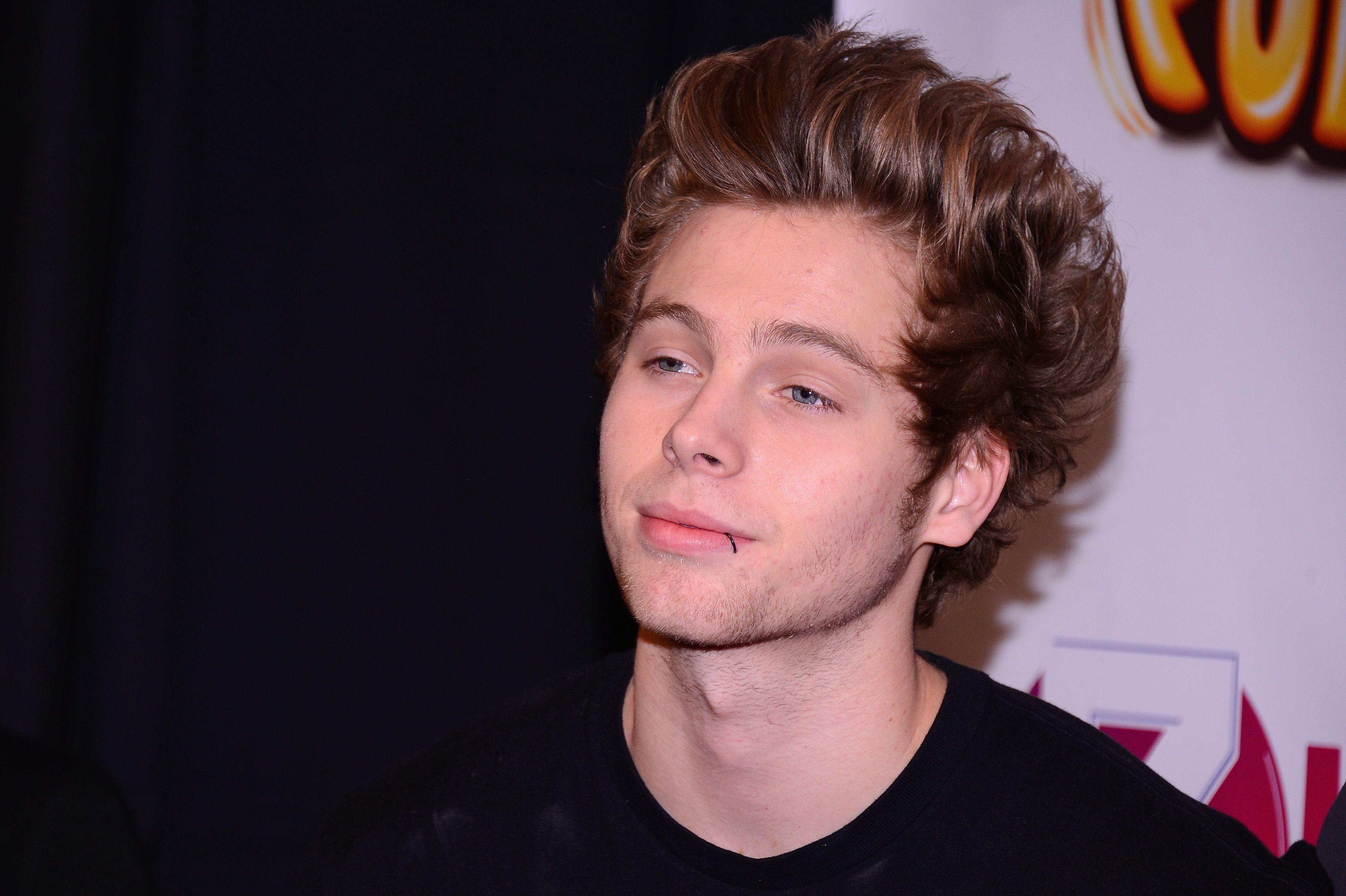 Luke Hemmings, Musik, Lip Ring, 5SOS, Auftritt, 4010x2670 4K Desktop