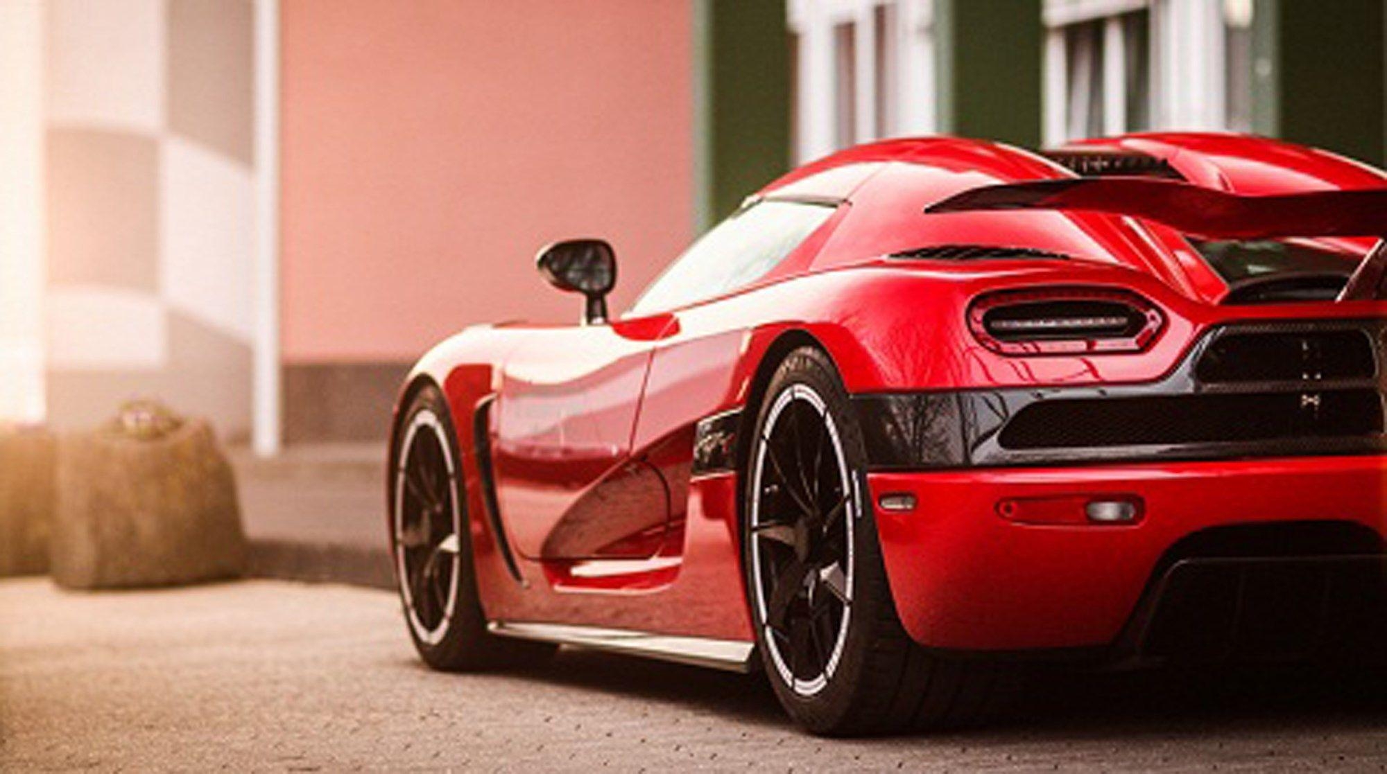 Koenigsegg Agera R, Schwarz, Rot, Auto, 2000x1120 HD Desktop