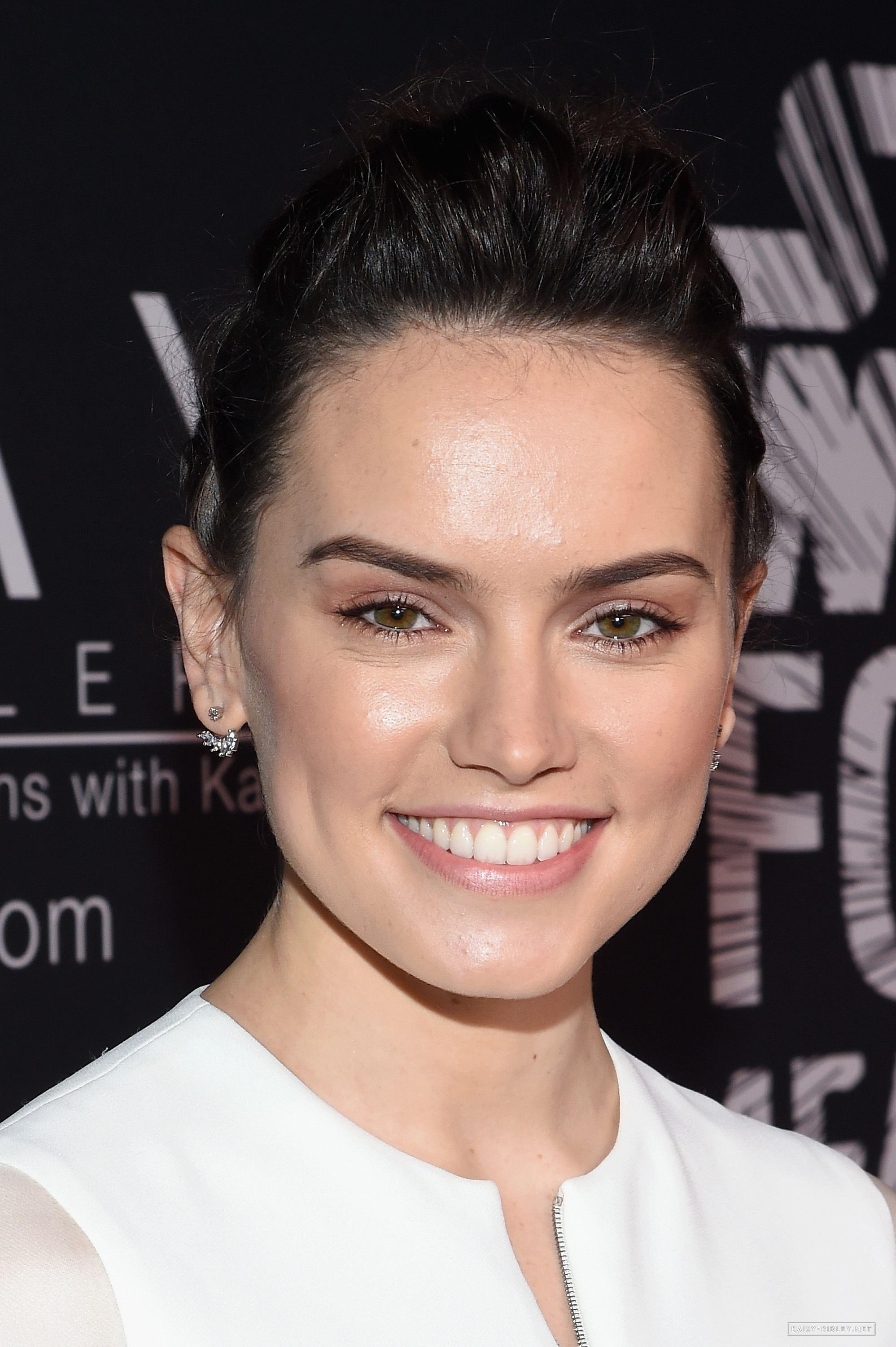 Daisy Ridley, HD, Wallpaper, Schauspielerin, Bild, 2000x3000 HD Handy