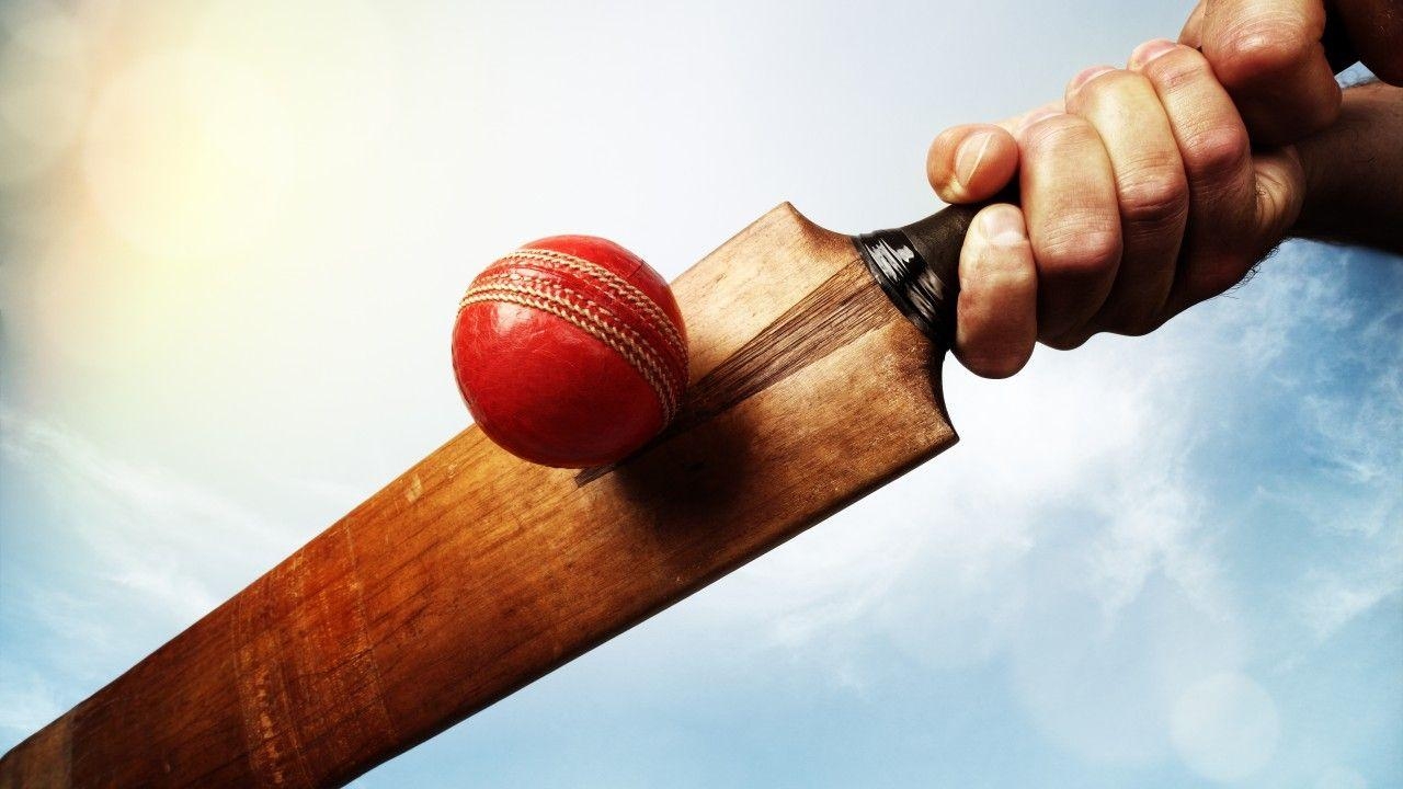 Cricket, Ball, Korkball, Schläger, Sport, 1280x720 HD Desktop