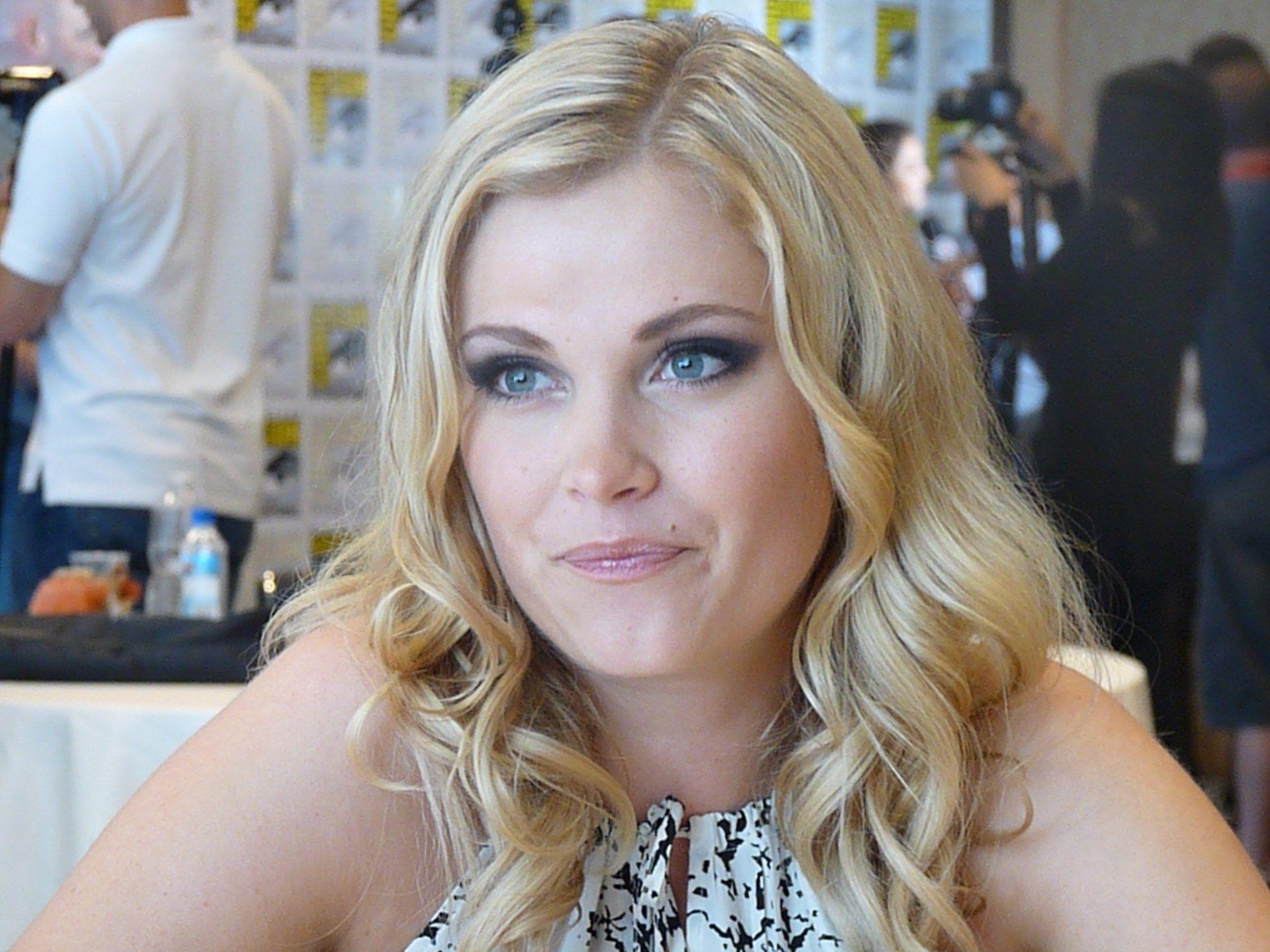 Kostenlos, Desktop, Hintergrund, Eliza Taylor, Download, 2050x1540 HD Desktop