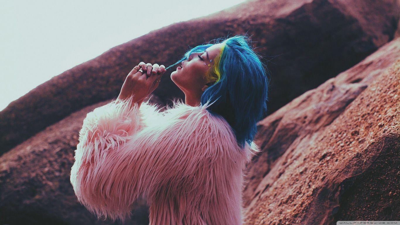 Halsey, Badlands, UHD, Desktop, Musik, 1370x770 HD Desktop