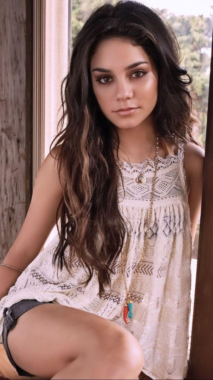 Vanessa Hudgens, Promi, Schauspielerin, Bild, Filme, 750x1340 HD Handy