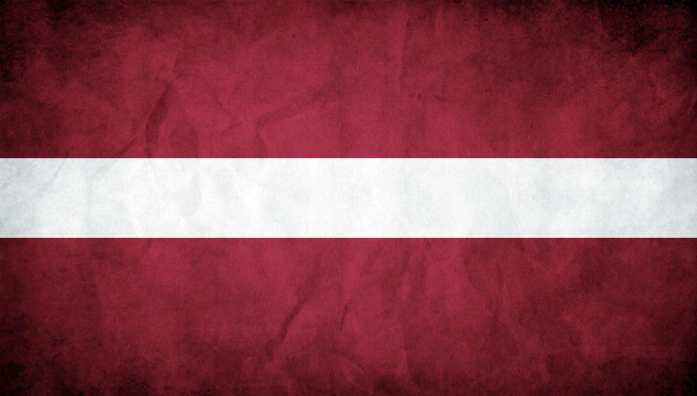 Lettland, Flagge, Reisen, Nation, Europa, 2250x1280 HD Desktop