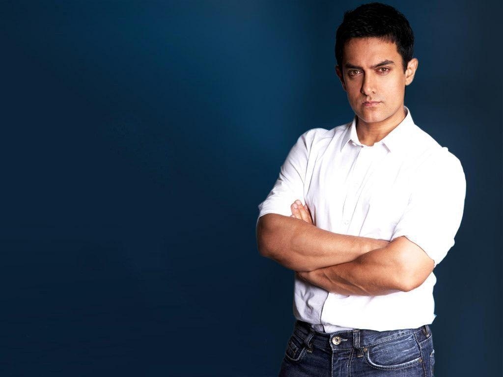 Aamir Khan, weißes Hemd, Bollywood, Schauspieler, Bild, 1030x770 HD Desktop