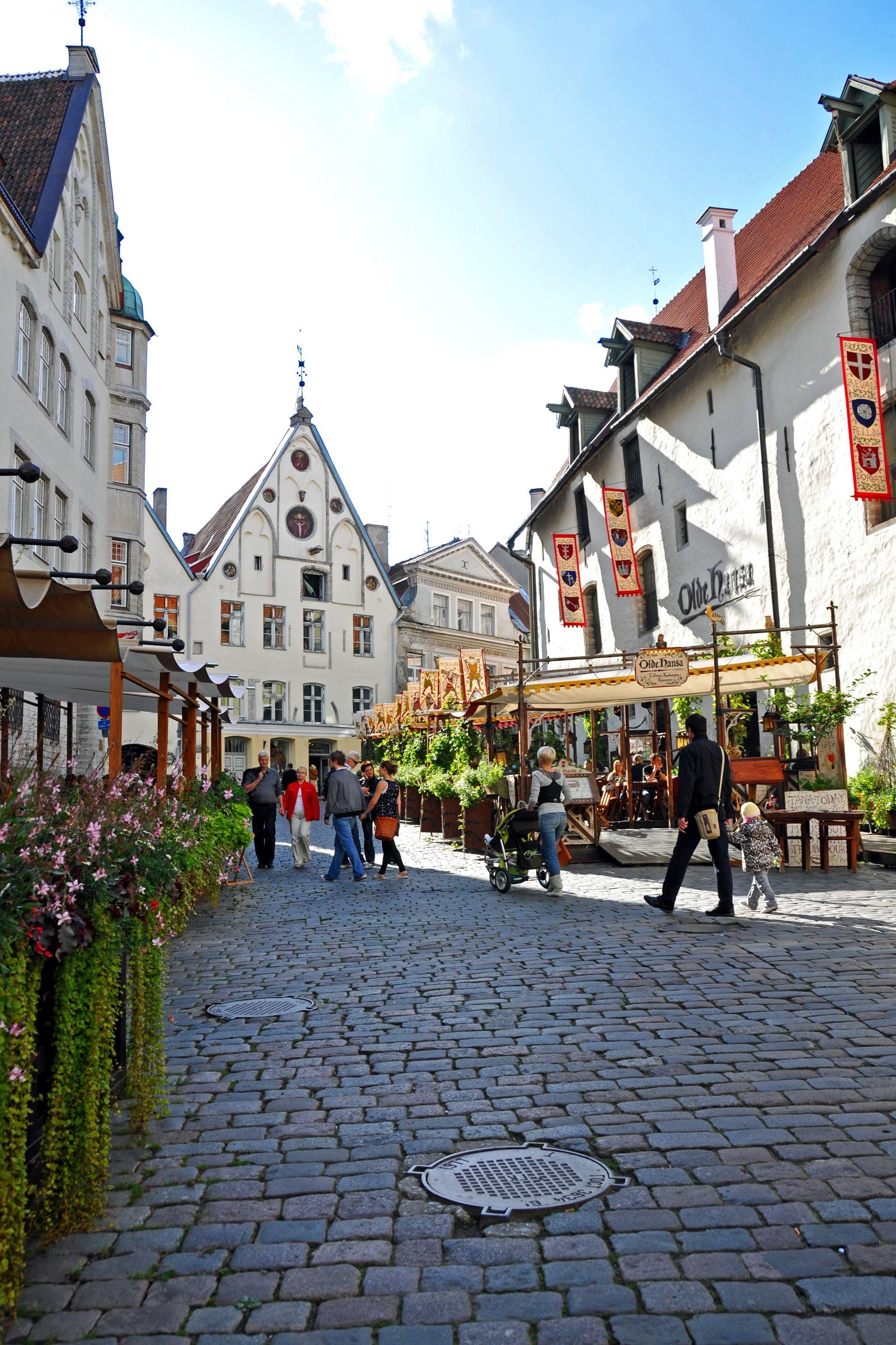 Estland Gassen, Fenster, Altstadt, Kultur, Entdecken, 2000x3000 HD Handy