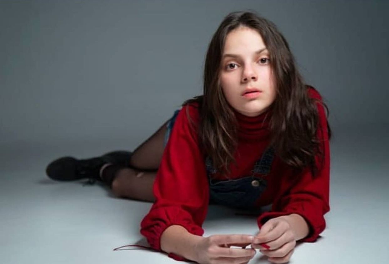 Dafne Keen, Lil Bebbíe, Schauspielerin, Bild, Hintergrund, 1250x850 HD Desktop