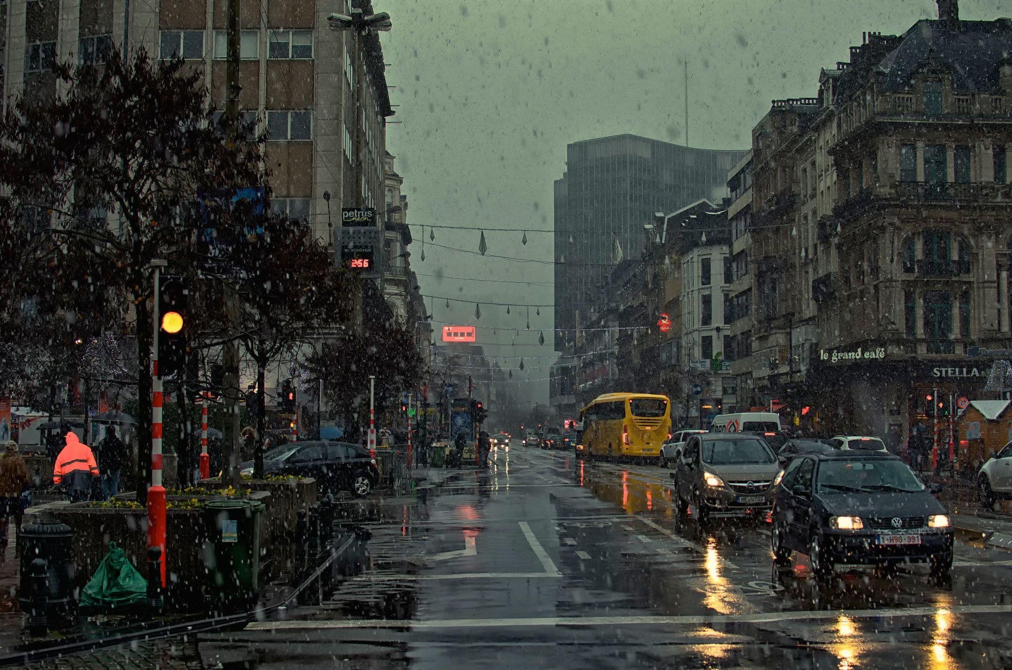 Regen in Stadt, HD Bild, Urban, Erfrischend, Feuchtigkeit, 2050x1360 HD Desktop