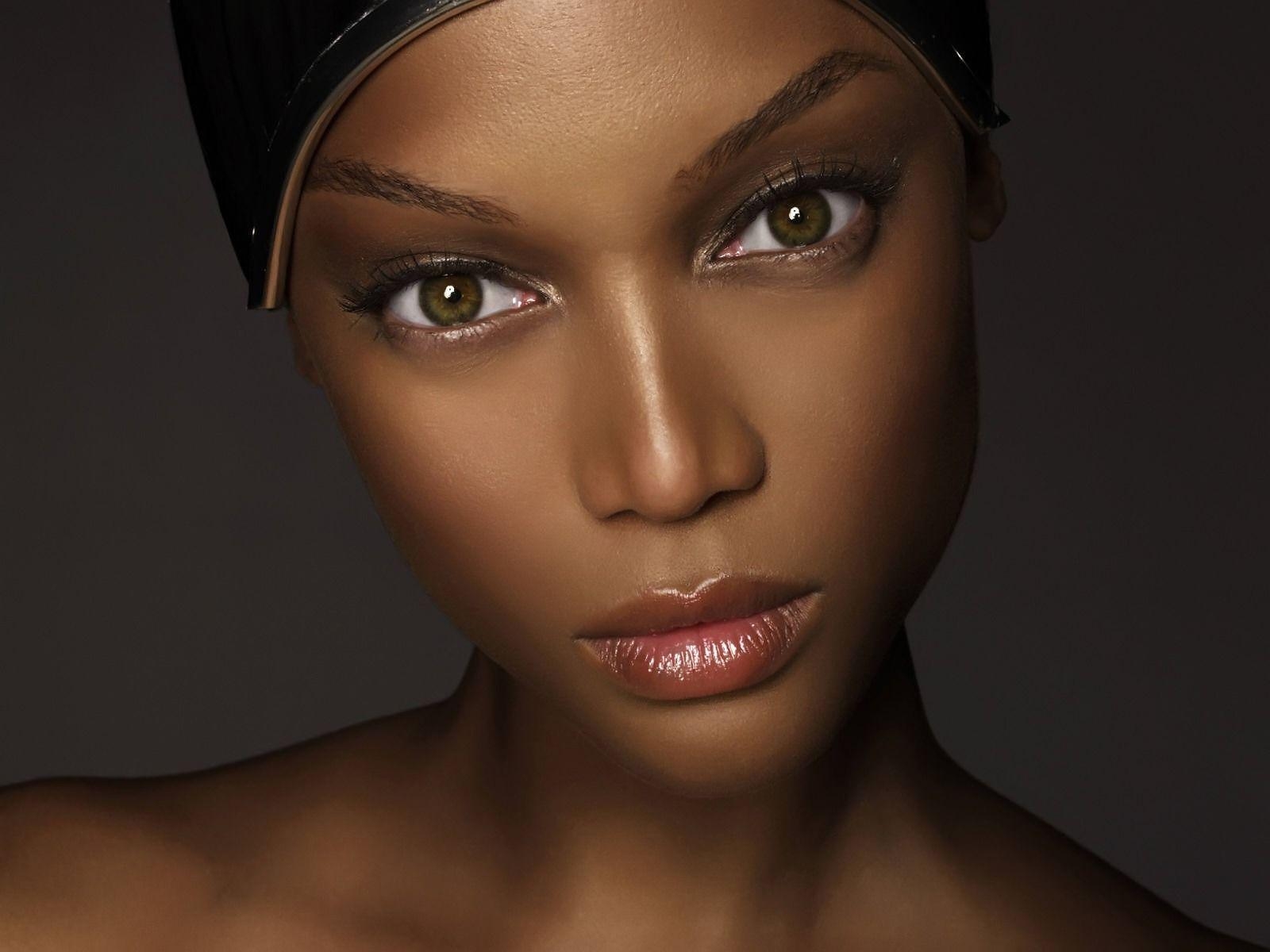 Tyra Banks, weiblich, Prominente, Hintergrund, JPG, 1600x1200 HD Desktop