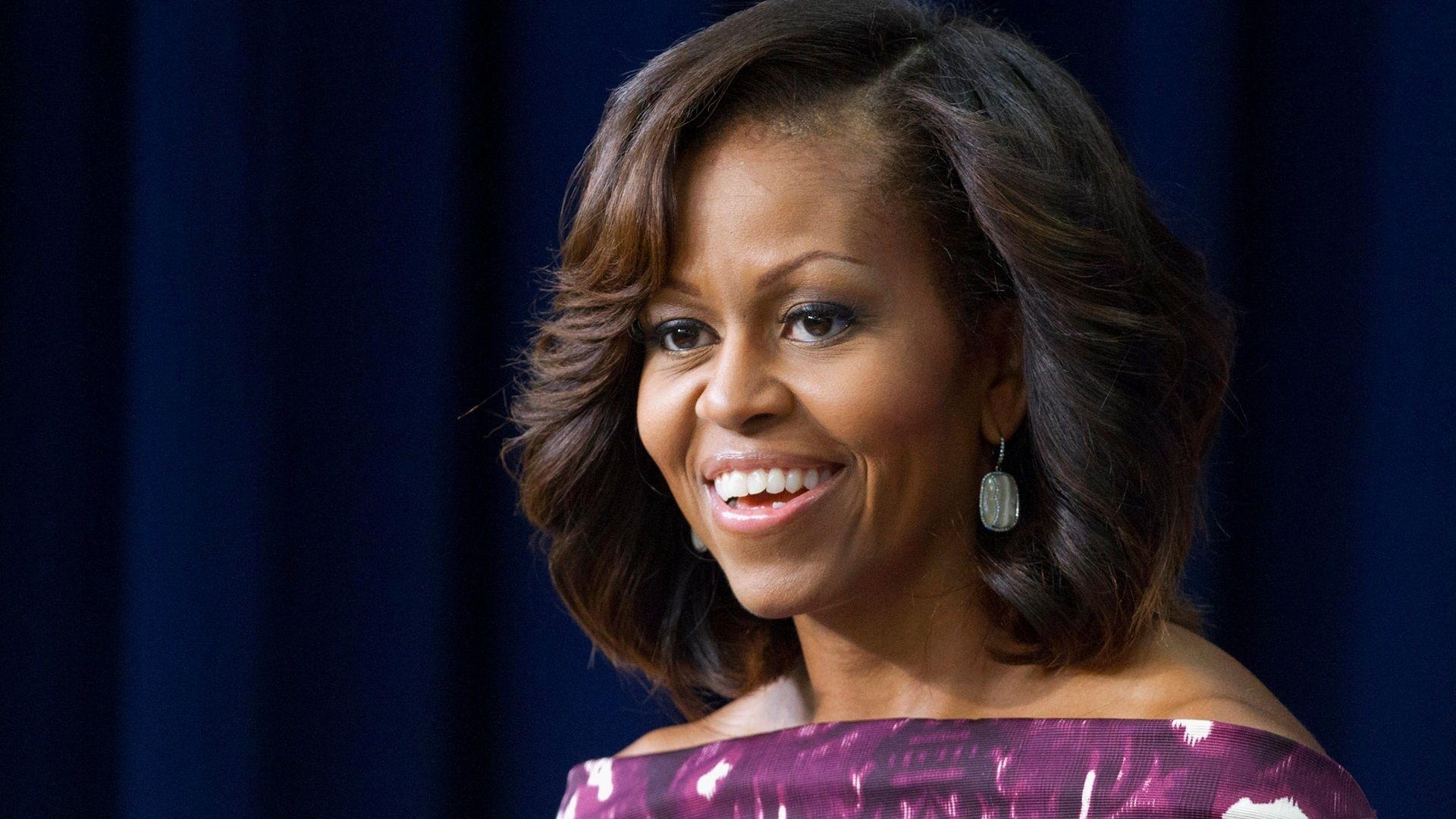 Michelle Obama, kostenloser Download, lächelnd, Foto, HD, 1920x1080 Full HD Desktop