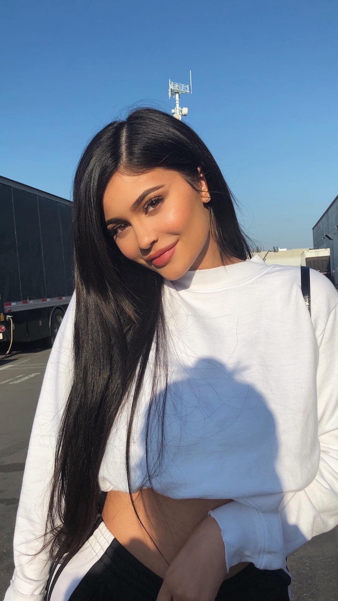 Kylie Jenner, 2019, Hintergrund, Stil, Bild, 1080x1920 Full HD Handy