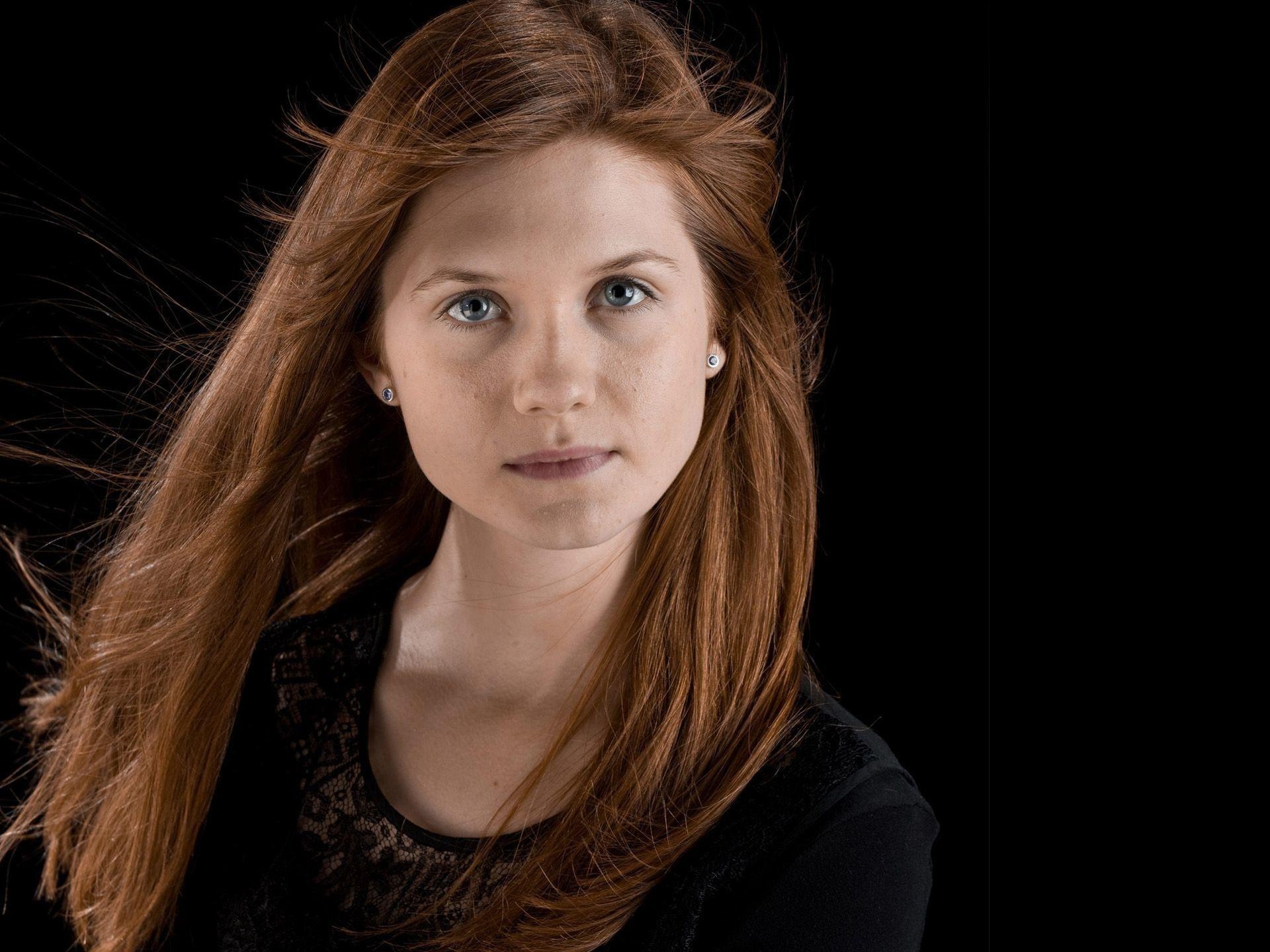 Ginny Weasley, Filme, Zauberschule, Abenteuer, Bonnie Wright, 1920x1440 HD Desktop