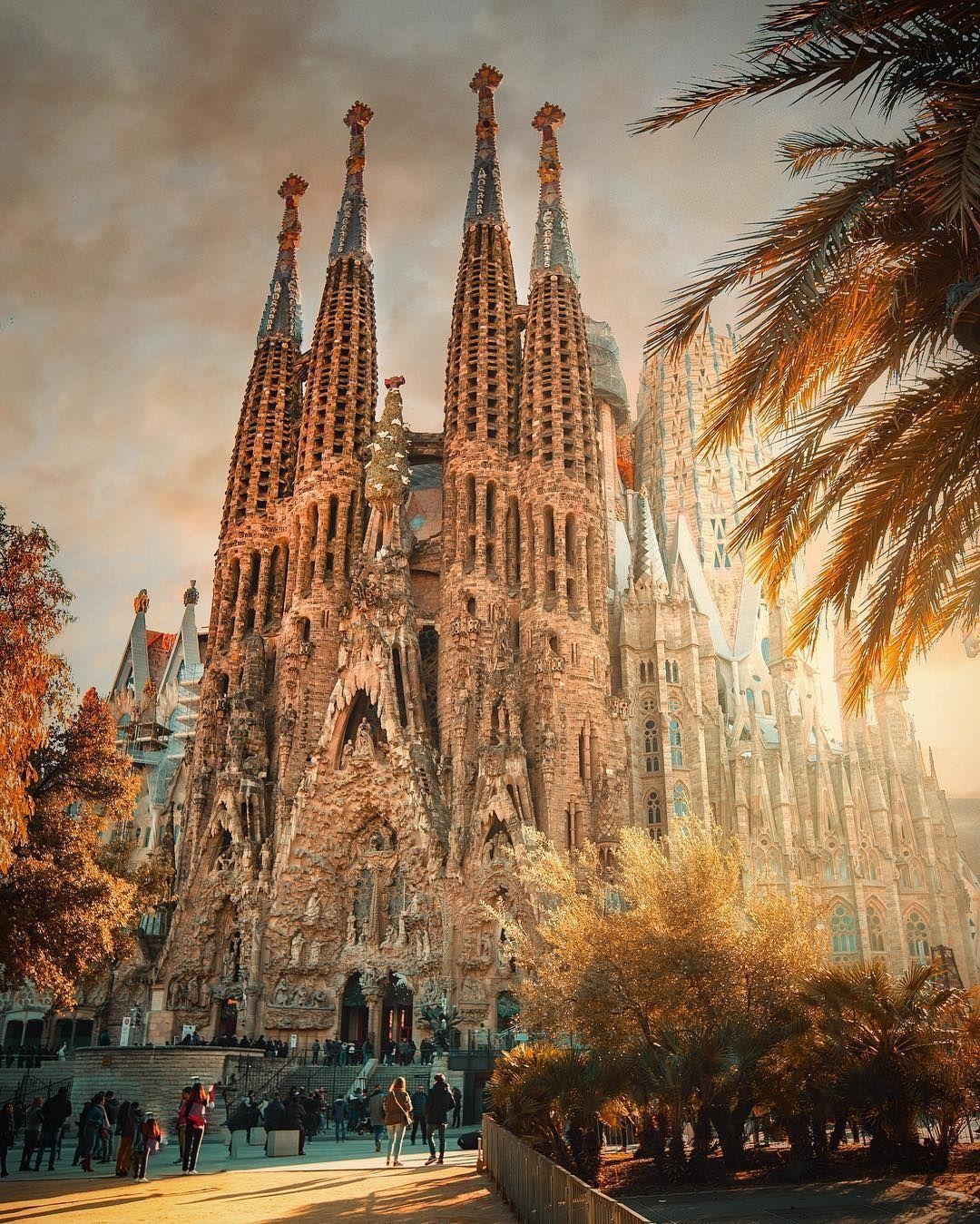 Sagrada Familia, Handy, Architektur, Barcelona, Schmuckstück, 1080x1350 HD Handy