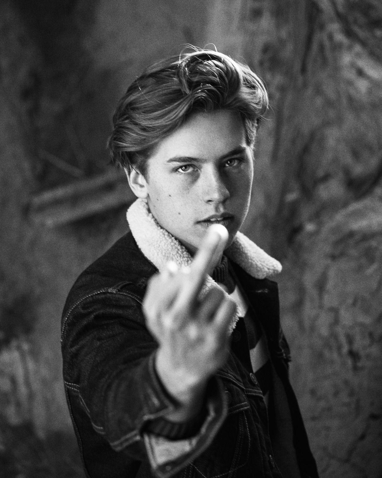 Cole Sprouse, Schauspieler, TV-Serie, Jungstar, Medien, 1280x1600 HD Handy