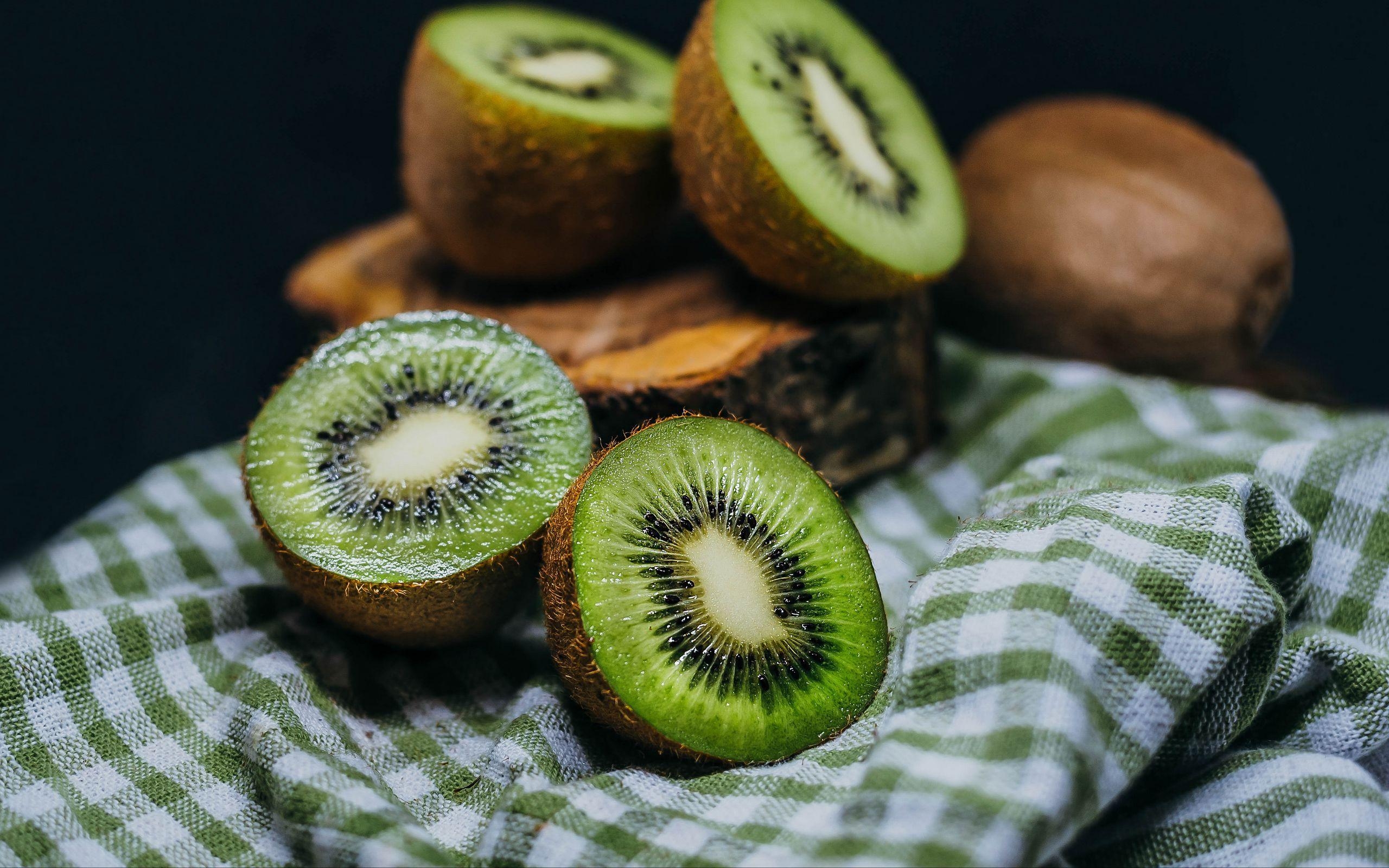 Reife Kiwi, saftig grüne Frucht, Download, 2560x1600 HD Desktop