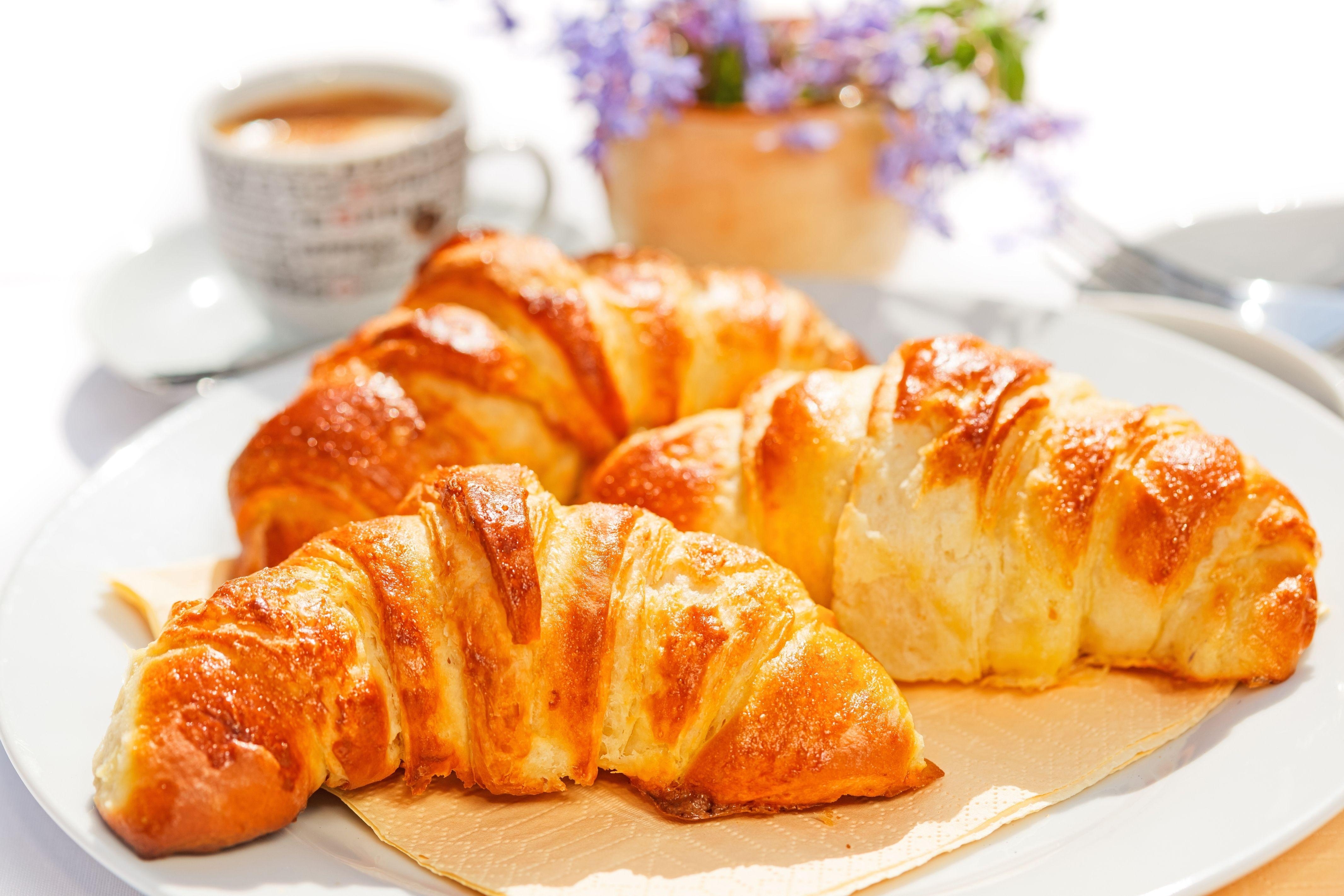 Croissant, 4K Ultra HD, Hintergrundbild, köstliches Gebäck, Bäckerei, 4270x2850 4K Desktop