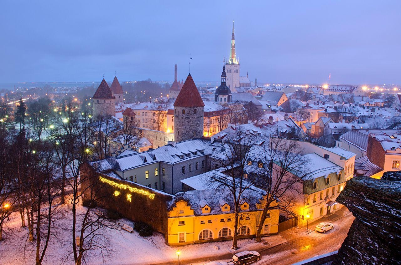 Tallinn, Winter, Schnee, Abend, Lichter, 1280x850 HD Desktop