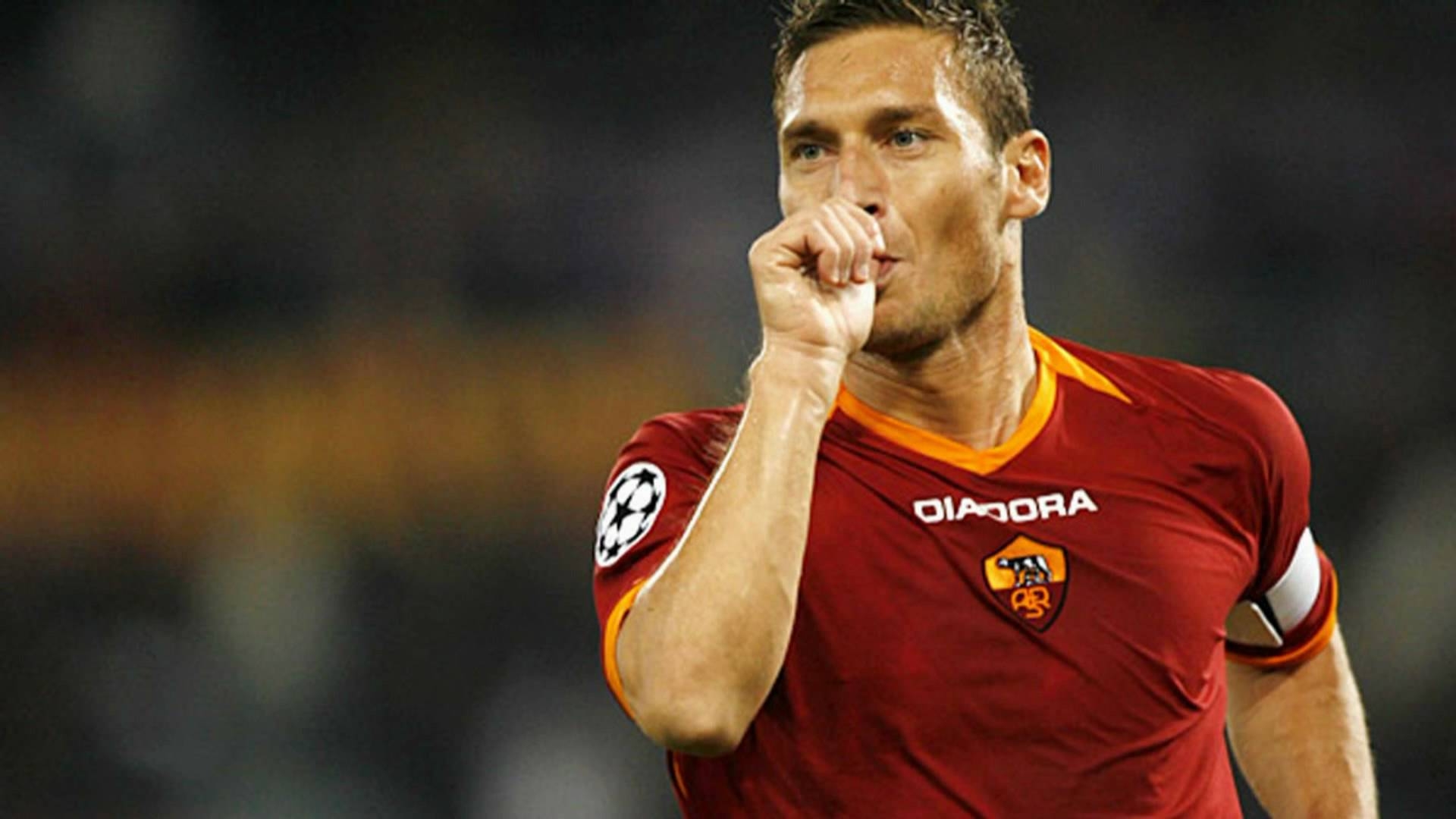 Totti, Fußballer, Legende, Sportstar, Trophäen, 1920x1080 Full HD Desktop