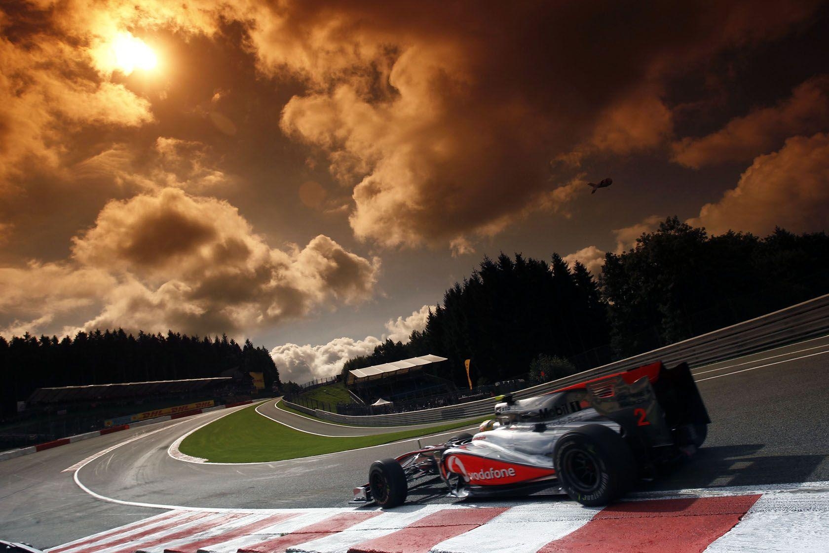 Formel 1, Spa, Hintergrundbild, Rennsport, Autos, 1680x1120 HD Desktop