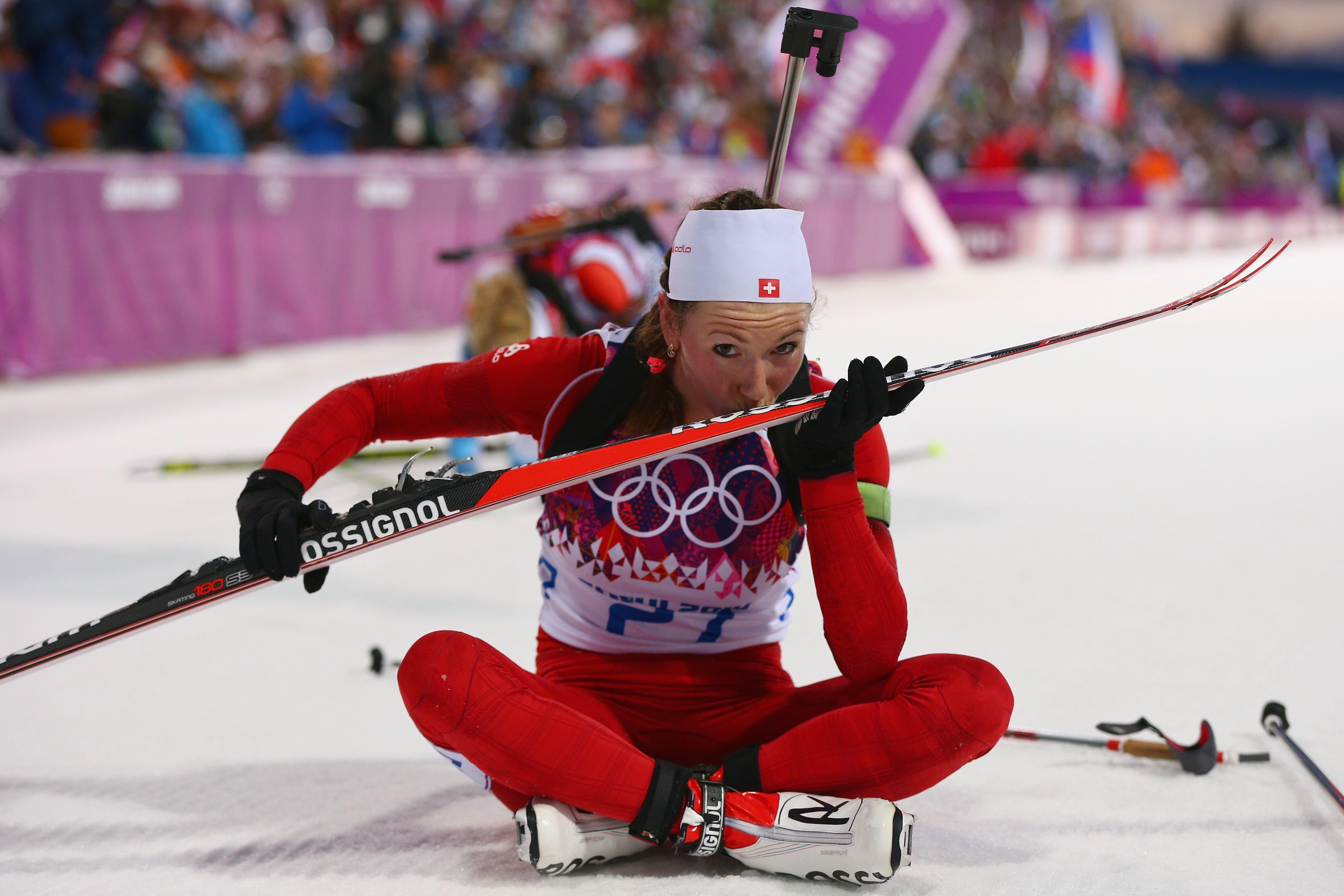 Selina Gasparin, Schweiz, Biathlon, Ski, Ziel, 4930x3290 4K Desktop