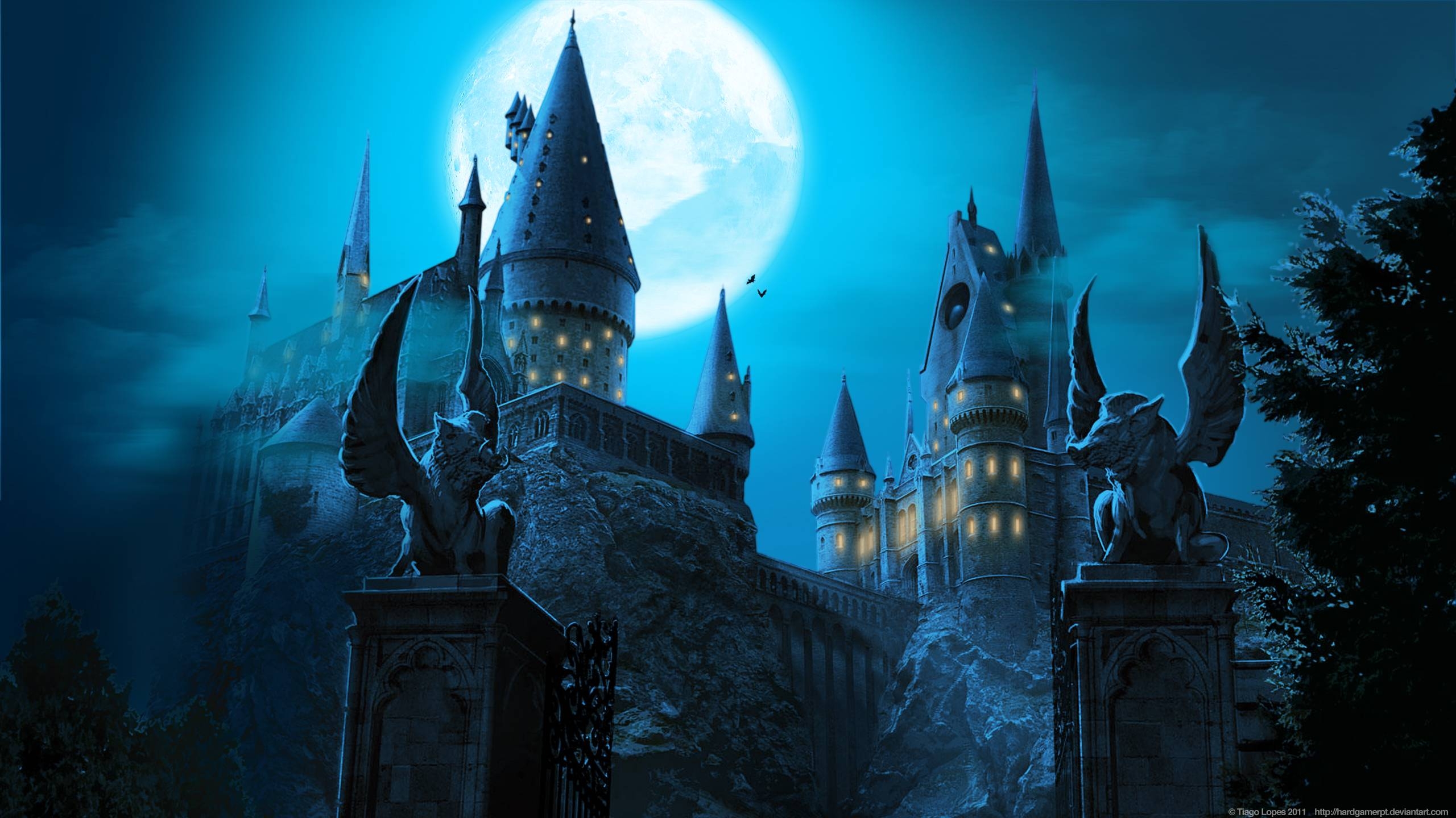 Hogwarts Schloss, Magische Architektur, Zauberwelt, Abenteuer, 2560x1440 HD Desktop