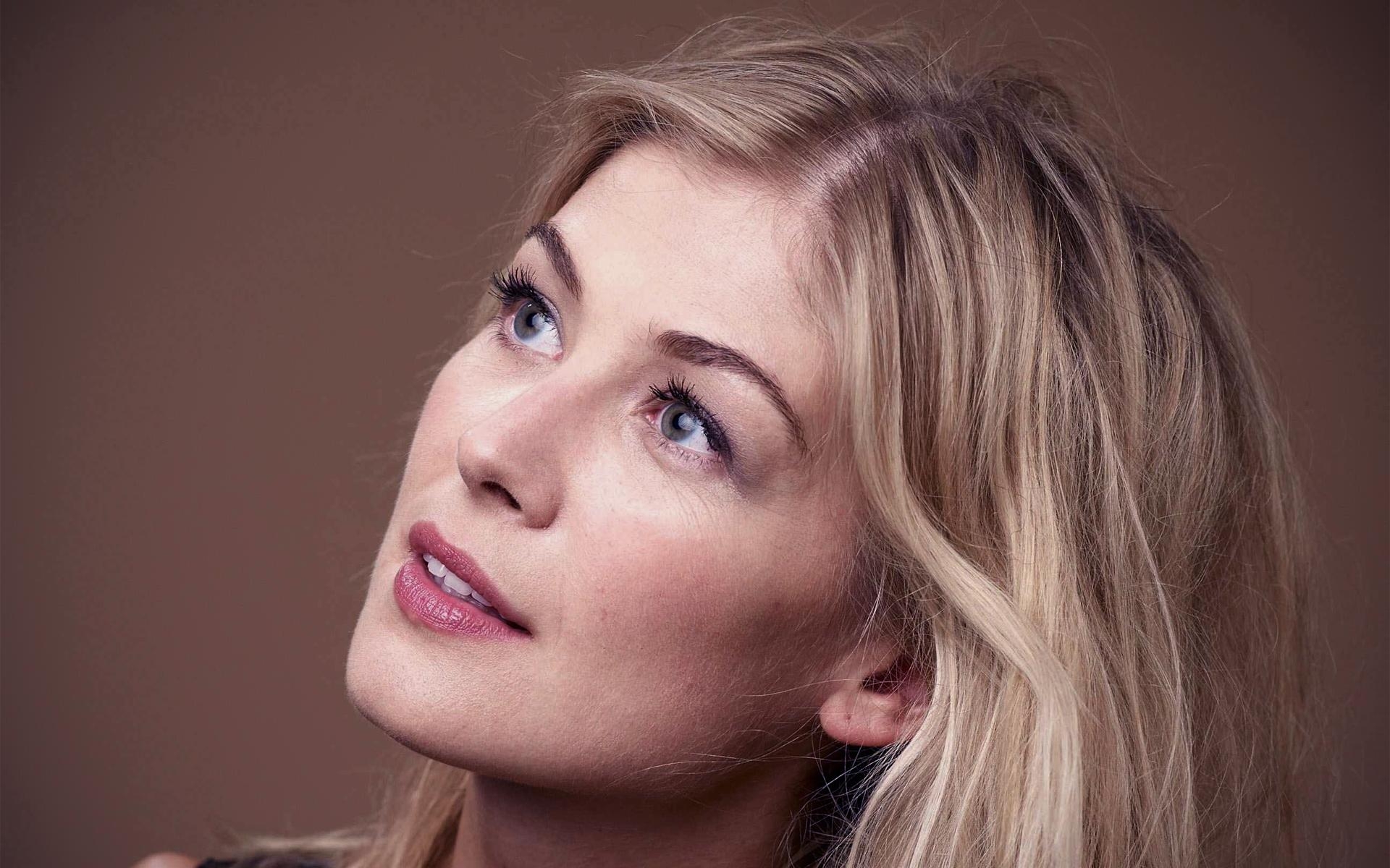 Rosamund Pike, 39217 px, hochauflösend, Schauspielerin, Filmstar, 1920x1200 HD Desktop