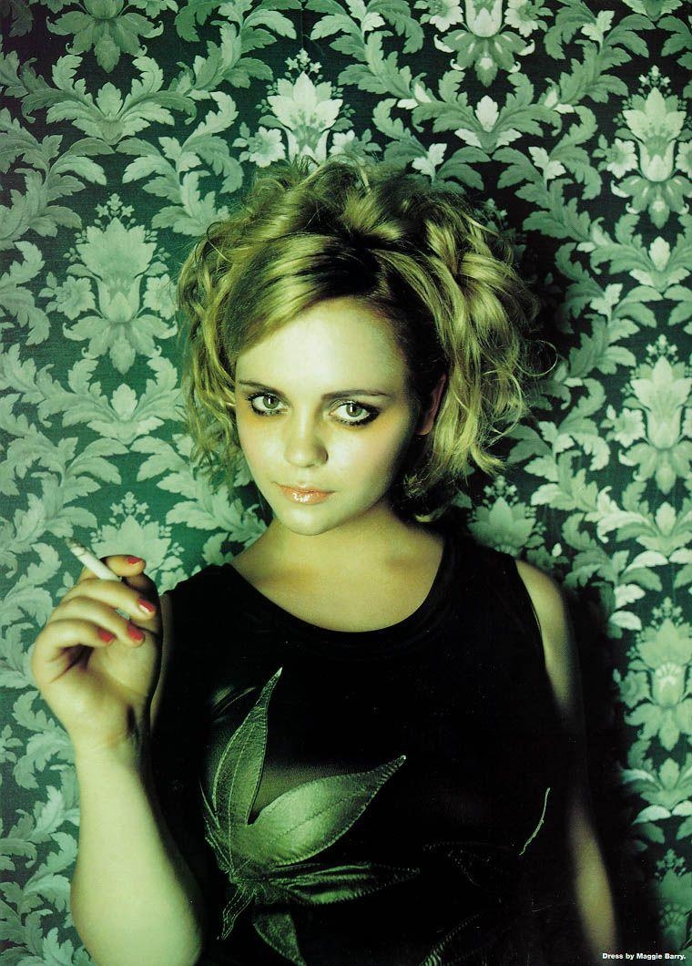 Christina Ricci, Schauspielerin, Wallpaper, Promi, Hollywood, 760x1060 HD Handy