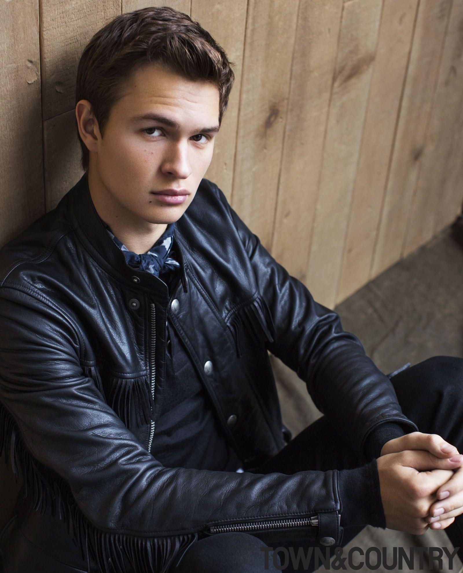 Ansel Elgort, Schauspieler, Filme, Hollywood, Bild, 1600x1980 HD Handy