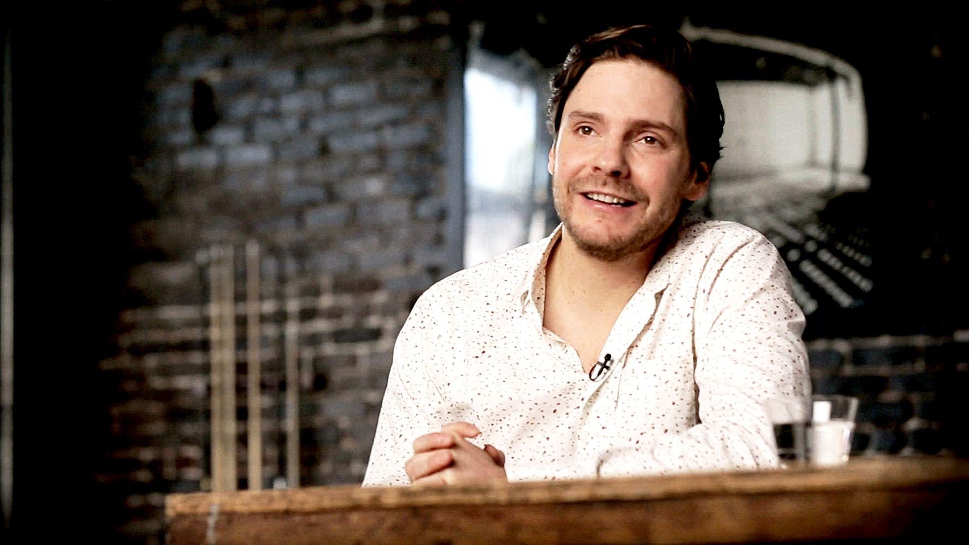 Daniel Brühl, Full HD, Foto, Hintergrundbild, Schauspieler, 1920x1080 Full HD Desktop