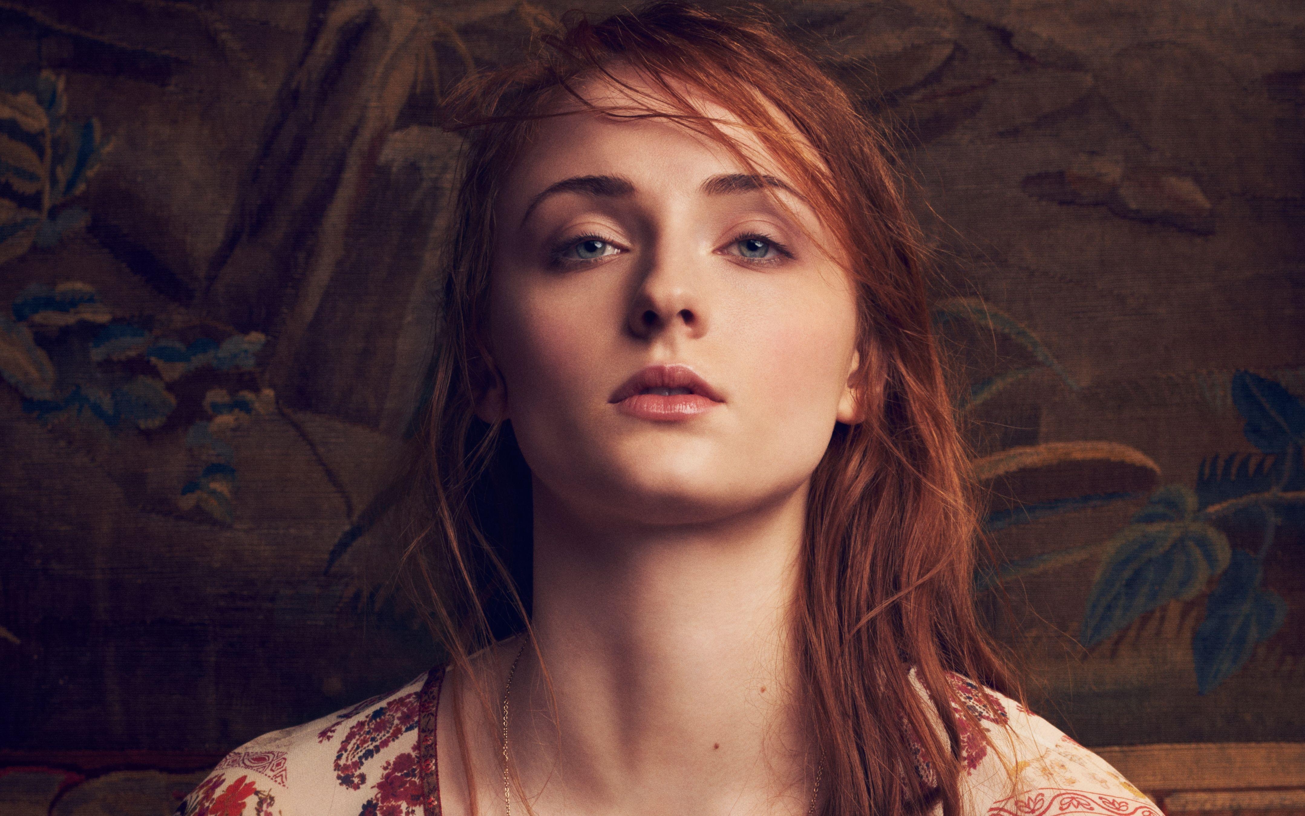 Sophie Turner, 4K, Bild, Schauspielerin, Promi, 4320x2700 4K Desktop