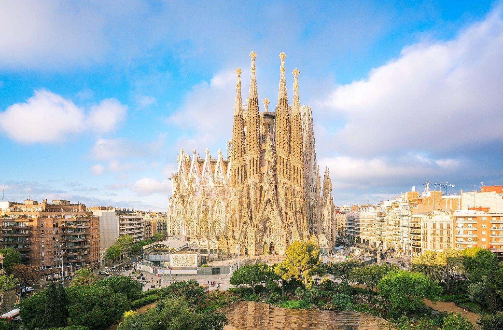 Sagrada Familia, HD, Bauwerk, Barcelona, Spanien, 2050x1350 HD Desktop