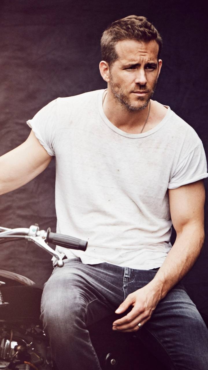 Ryan Reynolds, Hintergrund, Filmstar, Berühmtheit, 720x1280 HD Handy