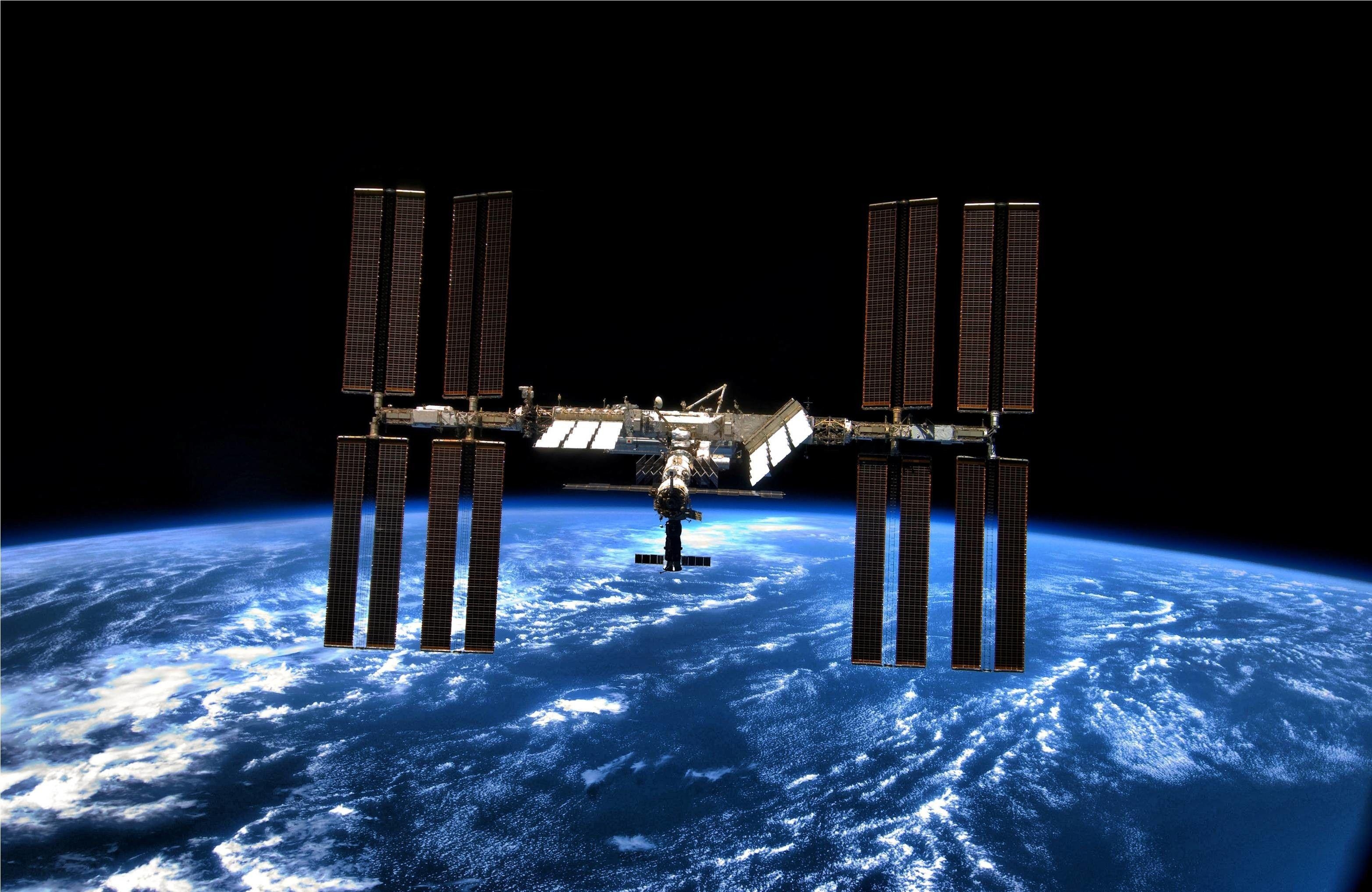 ISS, Raumstation, Weltraum, Erde, Hintergrund, 3130x2040 HD Desktop