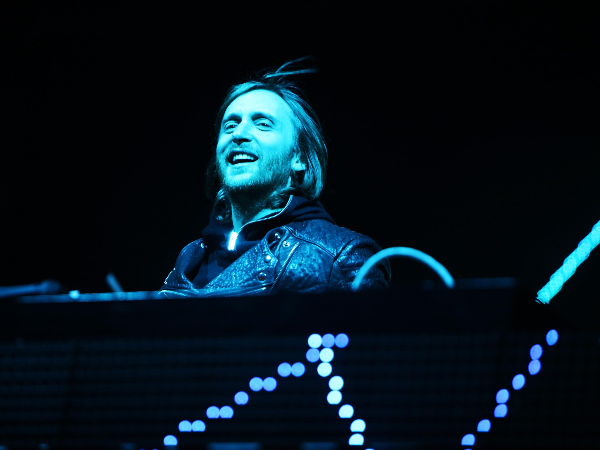 David Guetta, Lachen, Musik, Bild, DJ, 2400x1800 HD Desktop