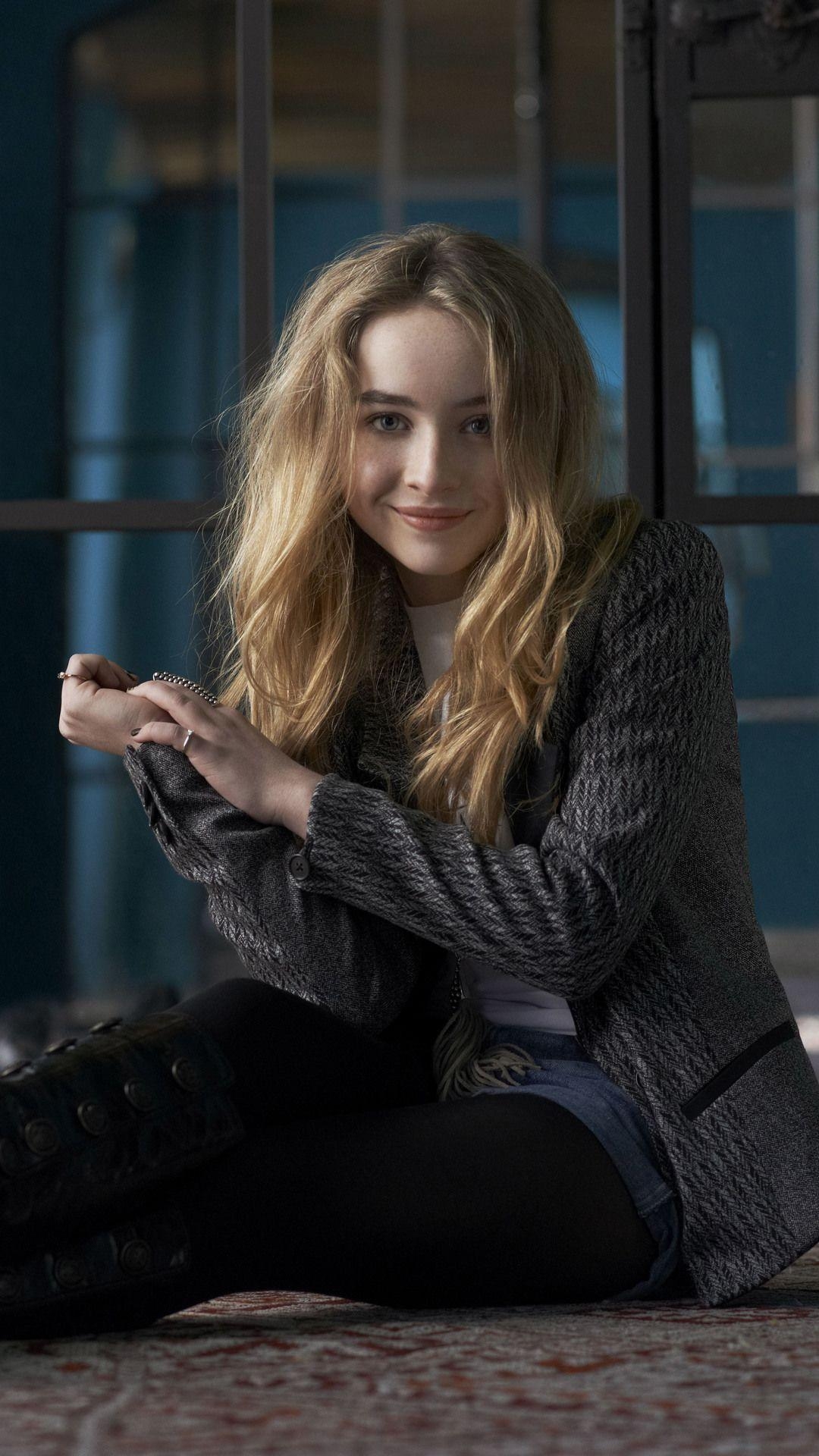 Sabrina Carpenter, iPhone, Porträt, Musik, Schauspielerin, 1080x1920 Full HD Handy