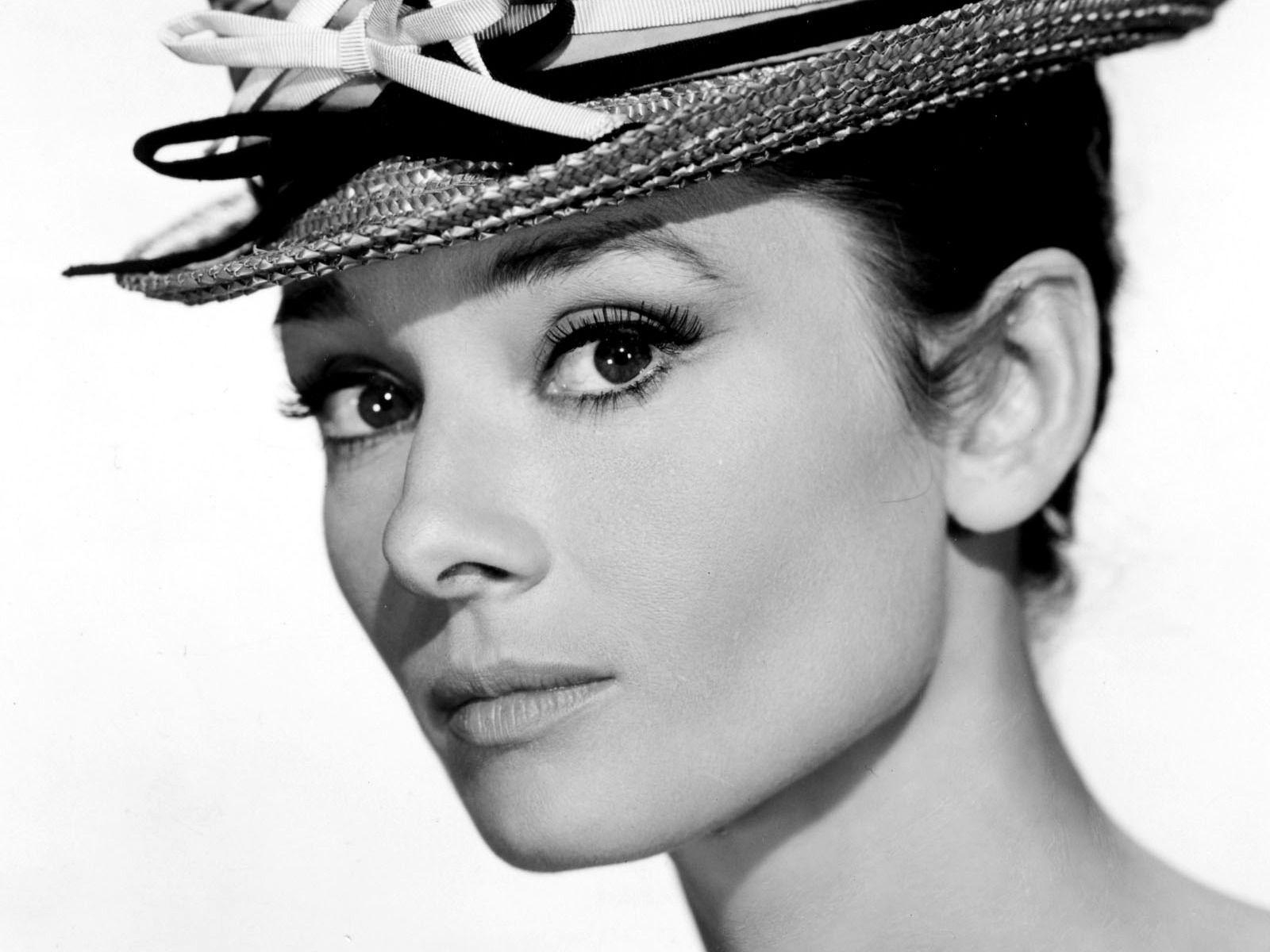 Audrey Hepburn, Filme, Hintergrundbild, Ikone, Schauspielerin, 1600x1200 HD Desktop