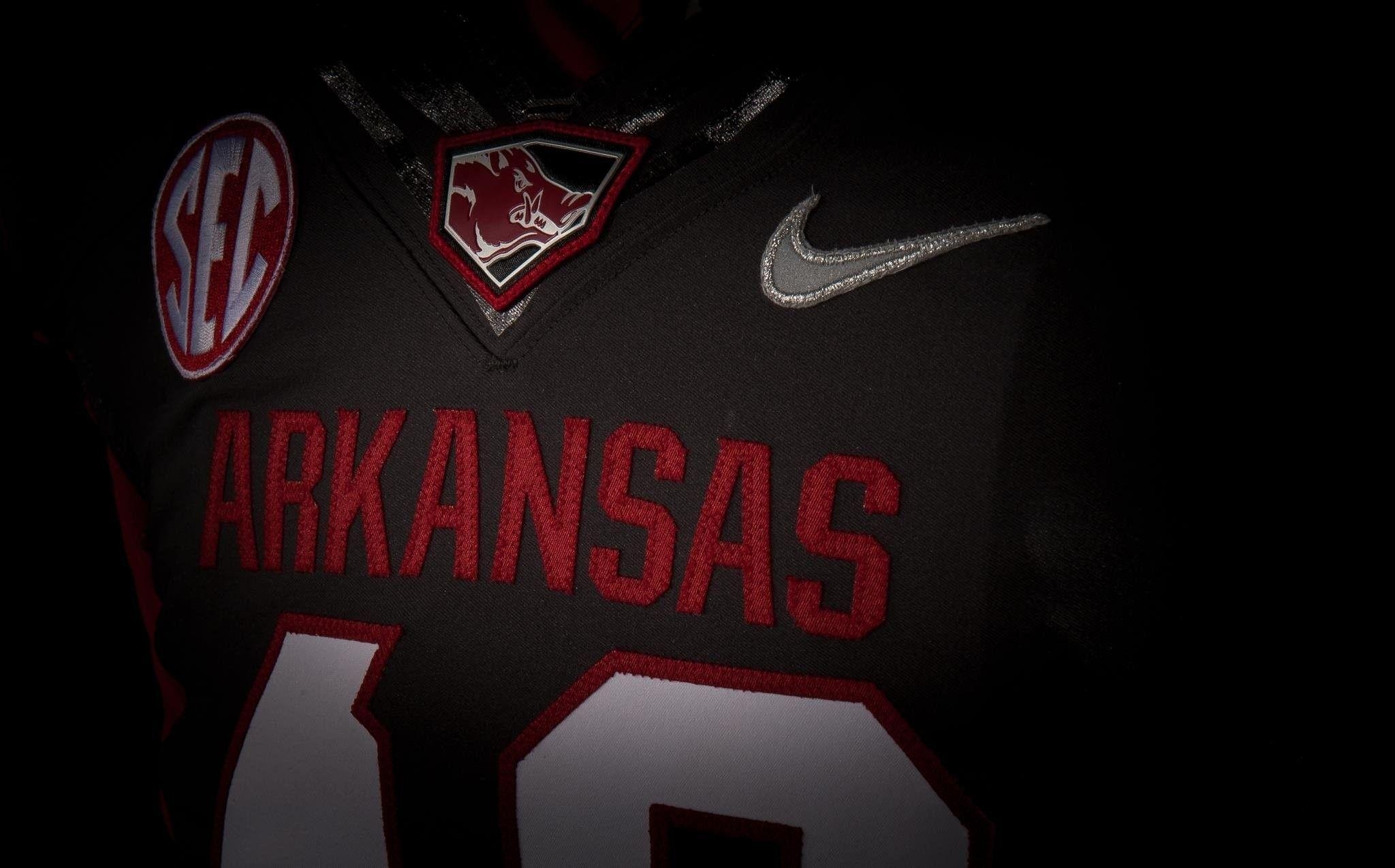 Razorback, Sport, Symbol, Team, Arkansas, 2050x1280 HD Desktop