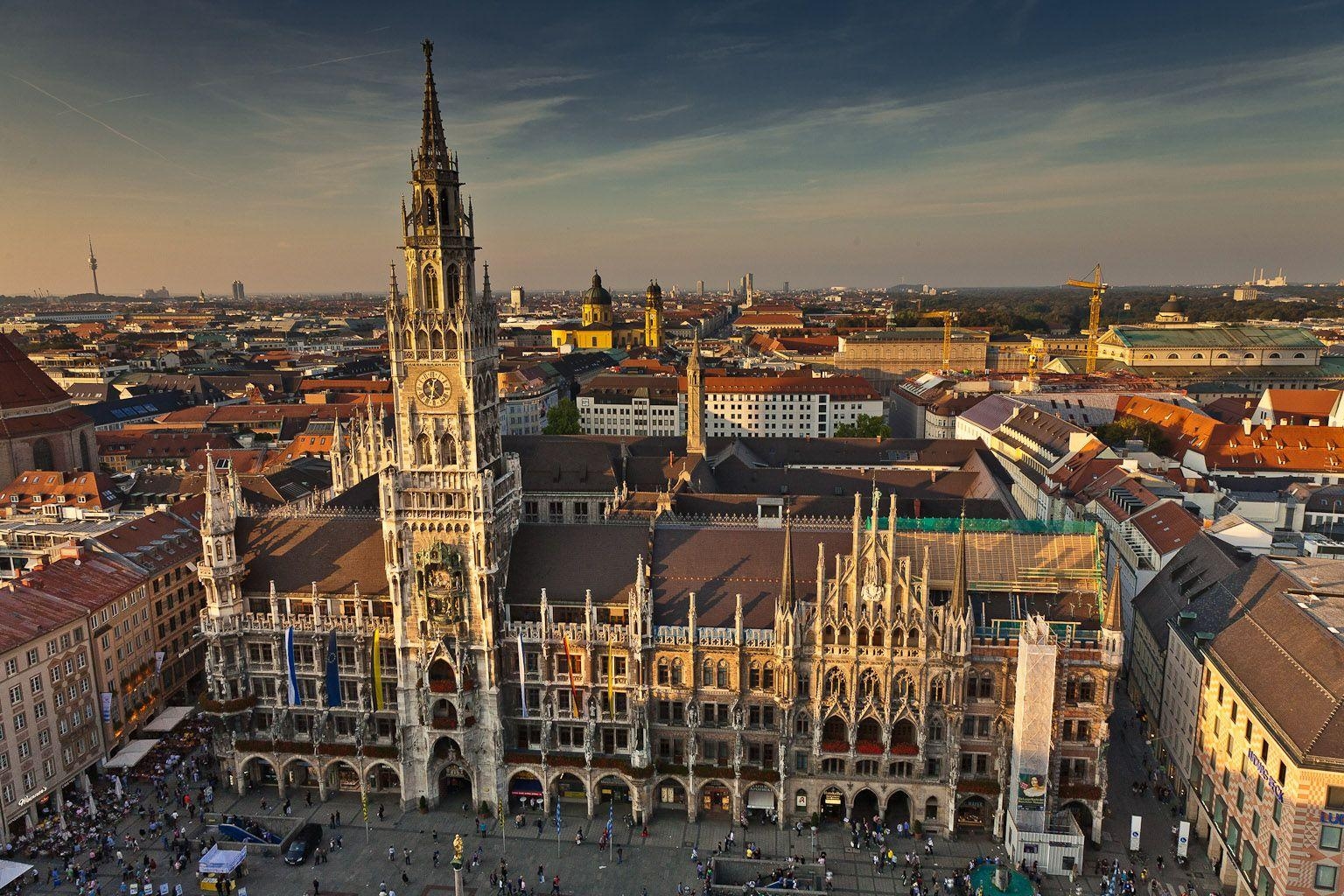 München, Hintergrundbild, 8x1024, Deutschland, Stadt, 1540x1030 HD Desktop