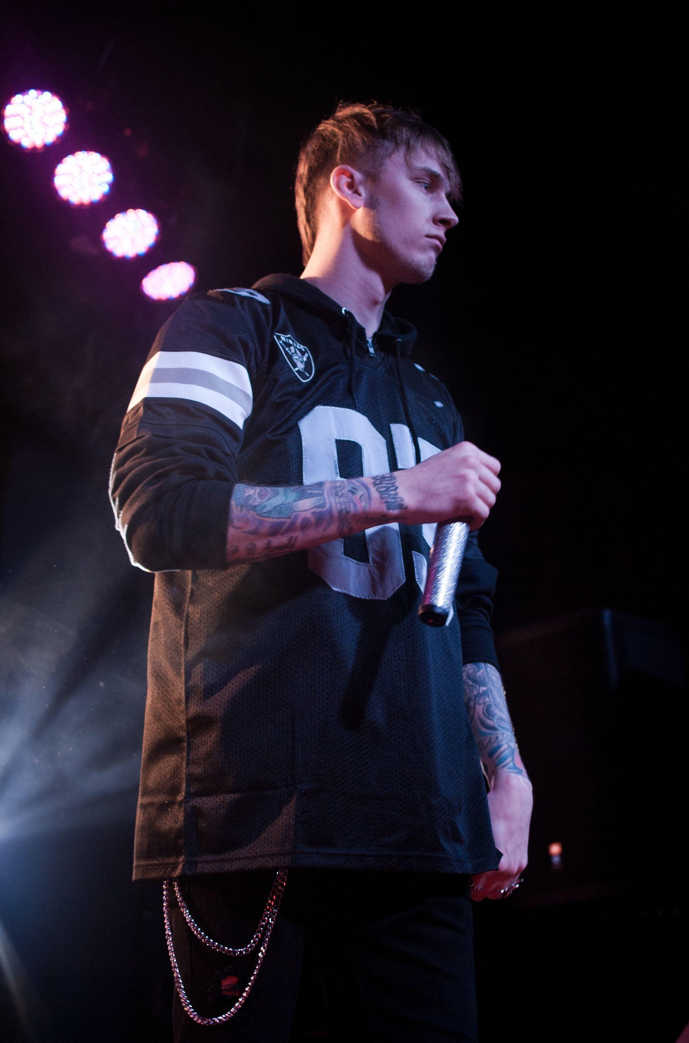 Diskografie, Machine Gun Kelly, Musik, Künstler, Songs, 2350x3560 4K Handy