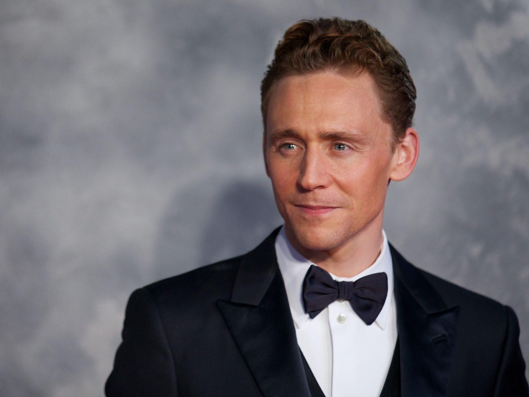 Tom Hiddleston, HD, Wallpaper, Schauspieler, Bild, 2050x1540 HD Desktop