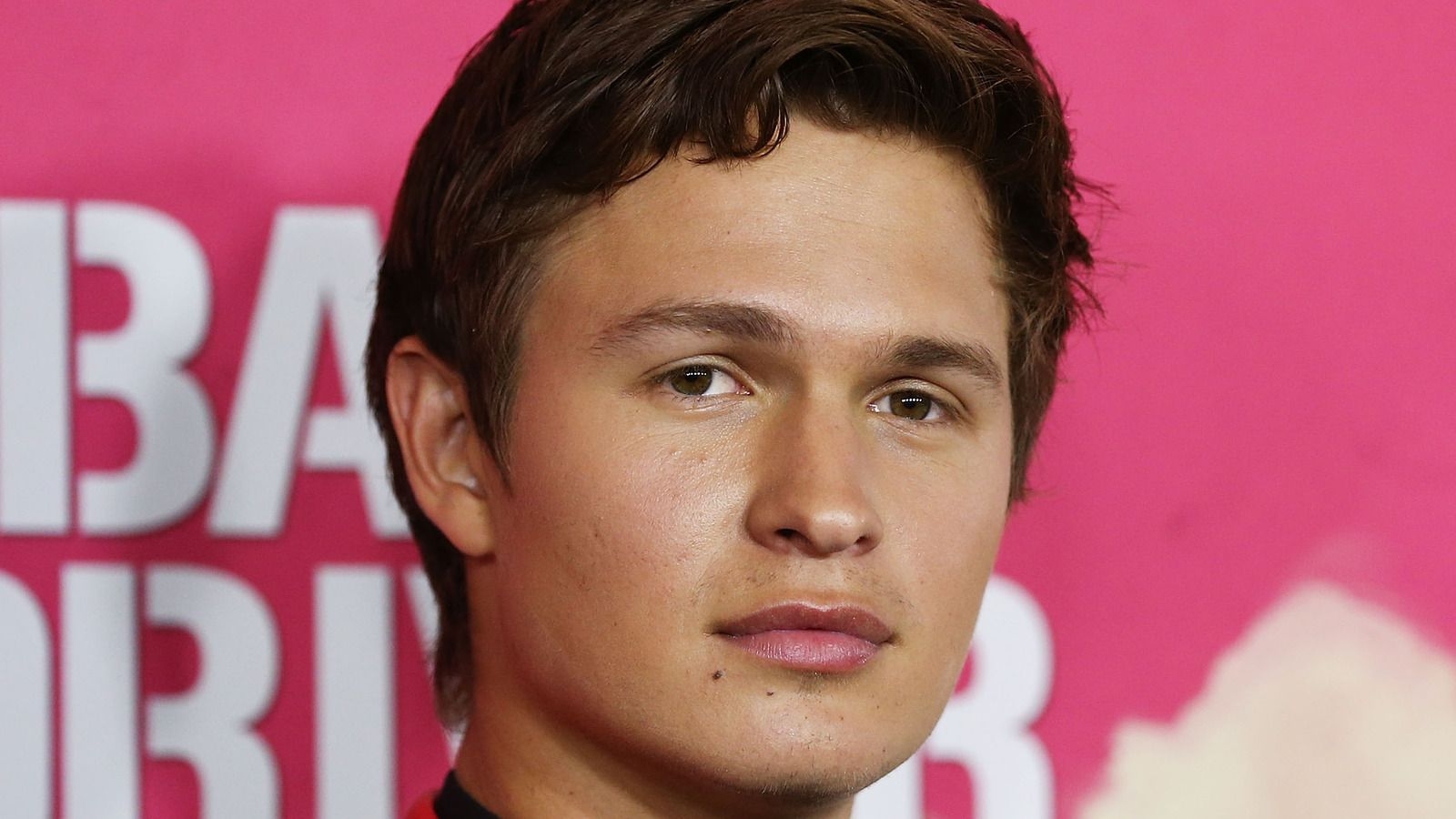 Ansel Elgort, Überraschung, Requisite, Schauspieler, Filme, 1600x900 HD Desktop