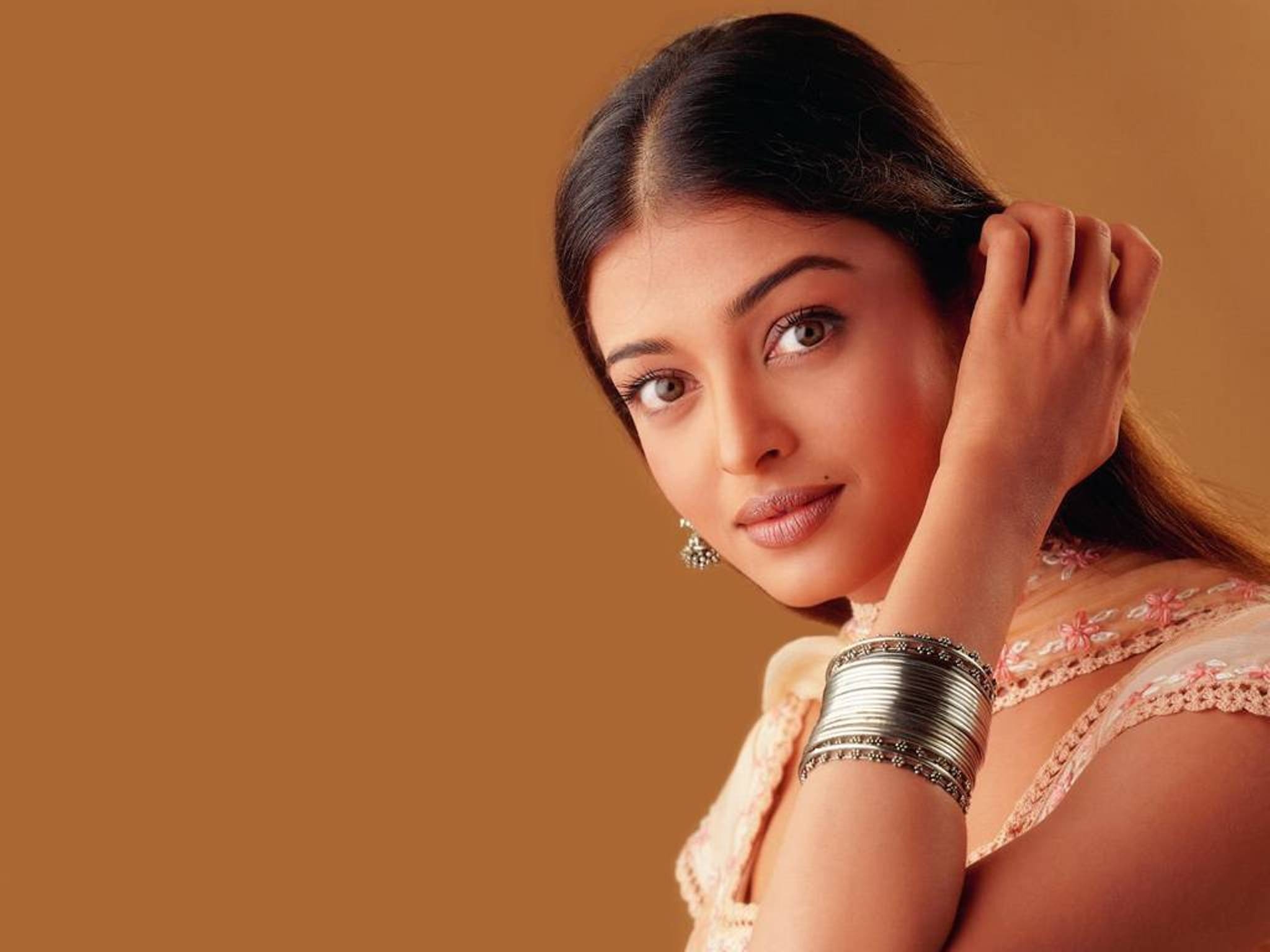 Aishwarya Rai, HD, Hintergrund, Bollywood, Schauspielerin, 2050x1540 HD Desktop